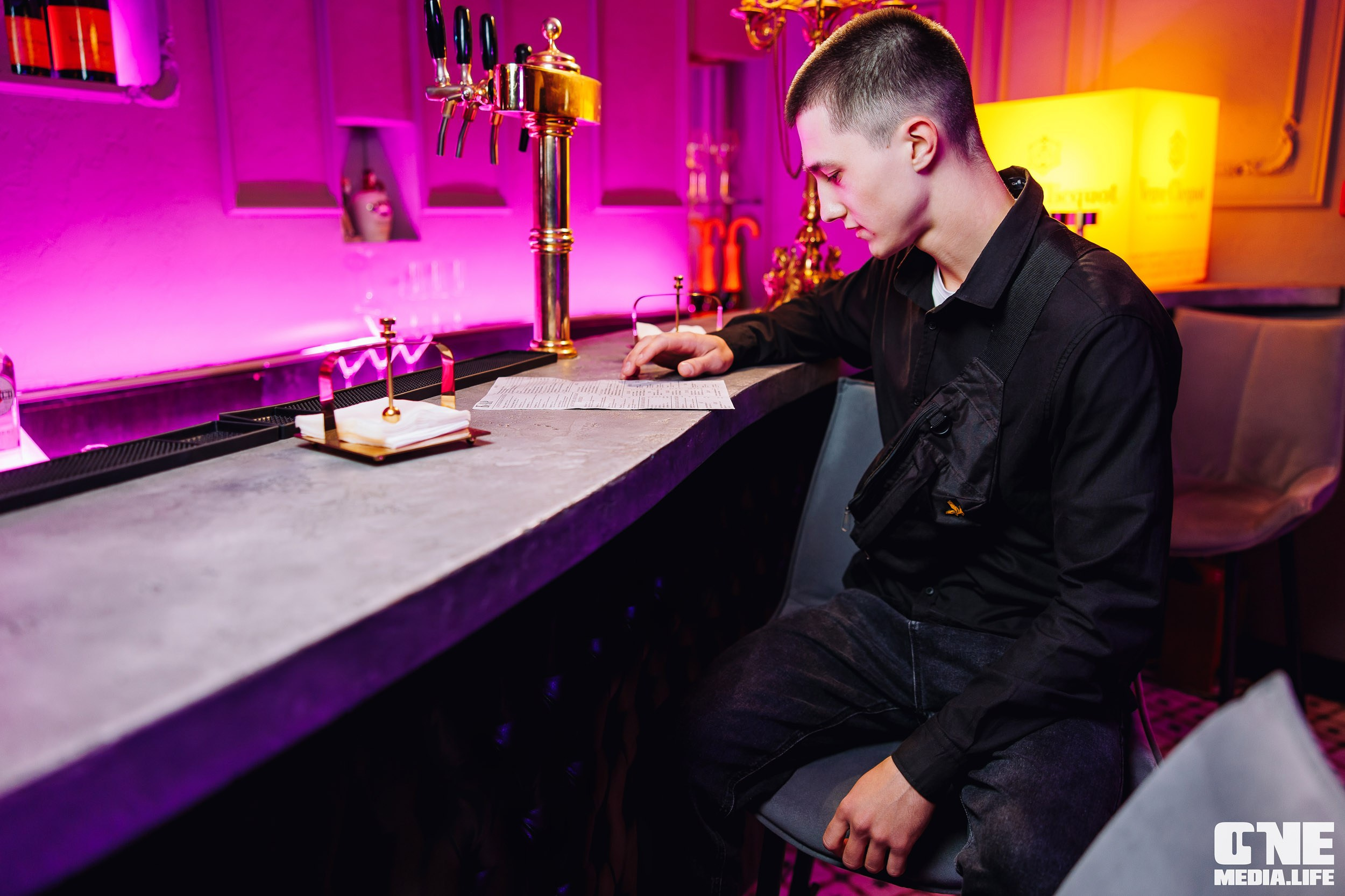 Фоторепортаж из караоке-клуба Белгравия. One Media Life: фоторепортажи, фотоотчеты с мероприятий и заведений
