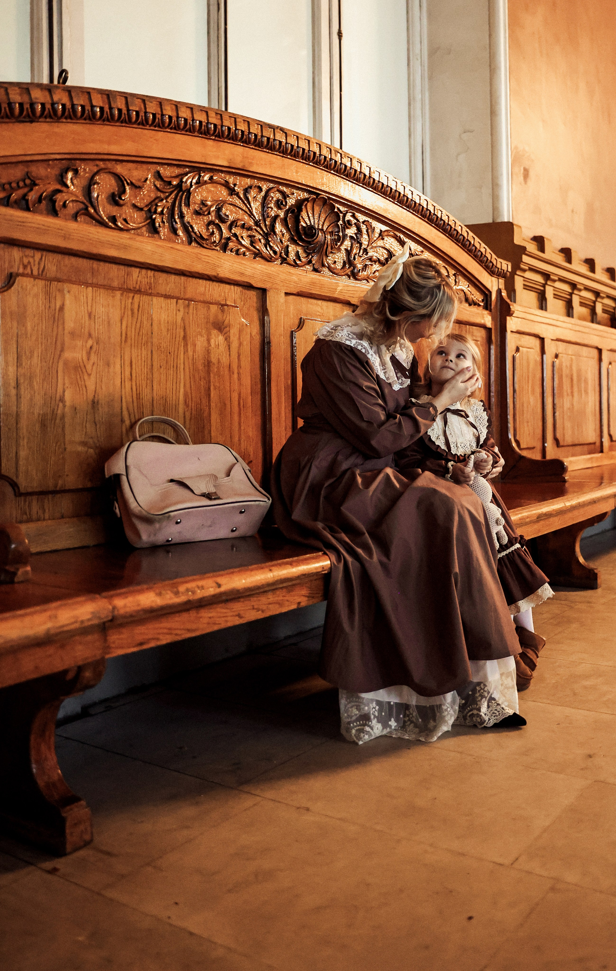 Ретро съемка на Витебском вокзале. Фотограф — Татьяна Кириллова, г. Санкт-Петербург