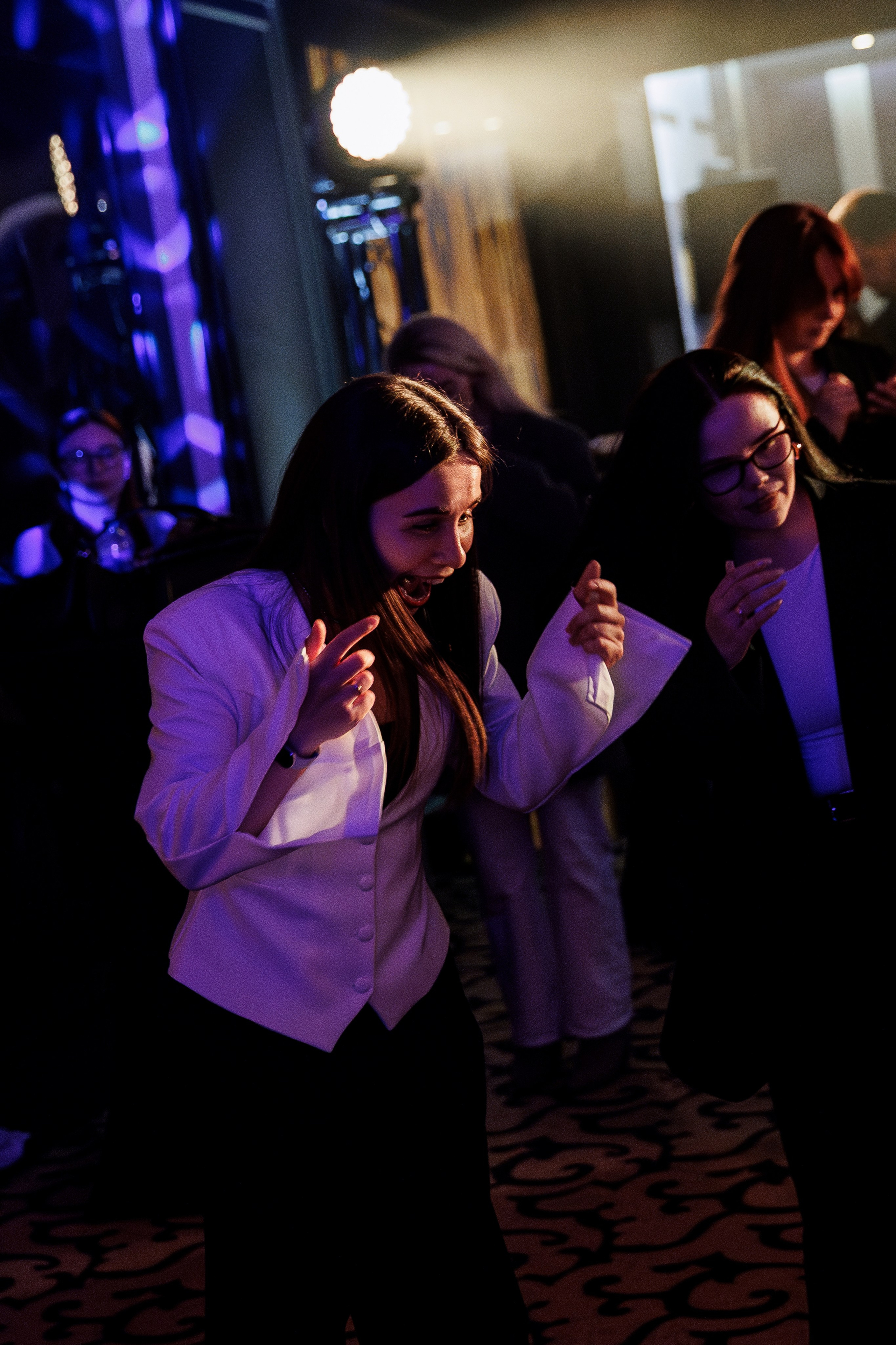 Creators. ILIAS BLACK — Фотограф свадеб и мероприятий в Минске и Беларуси