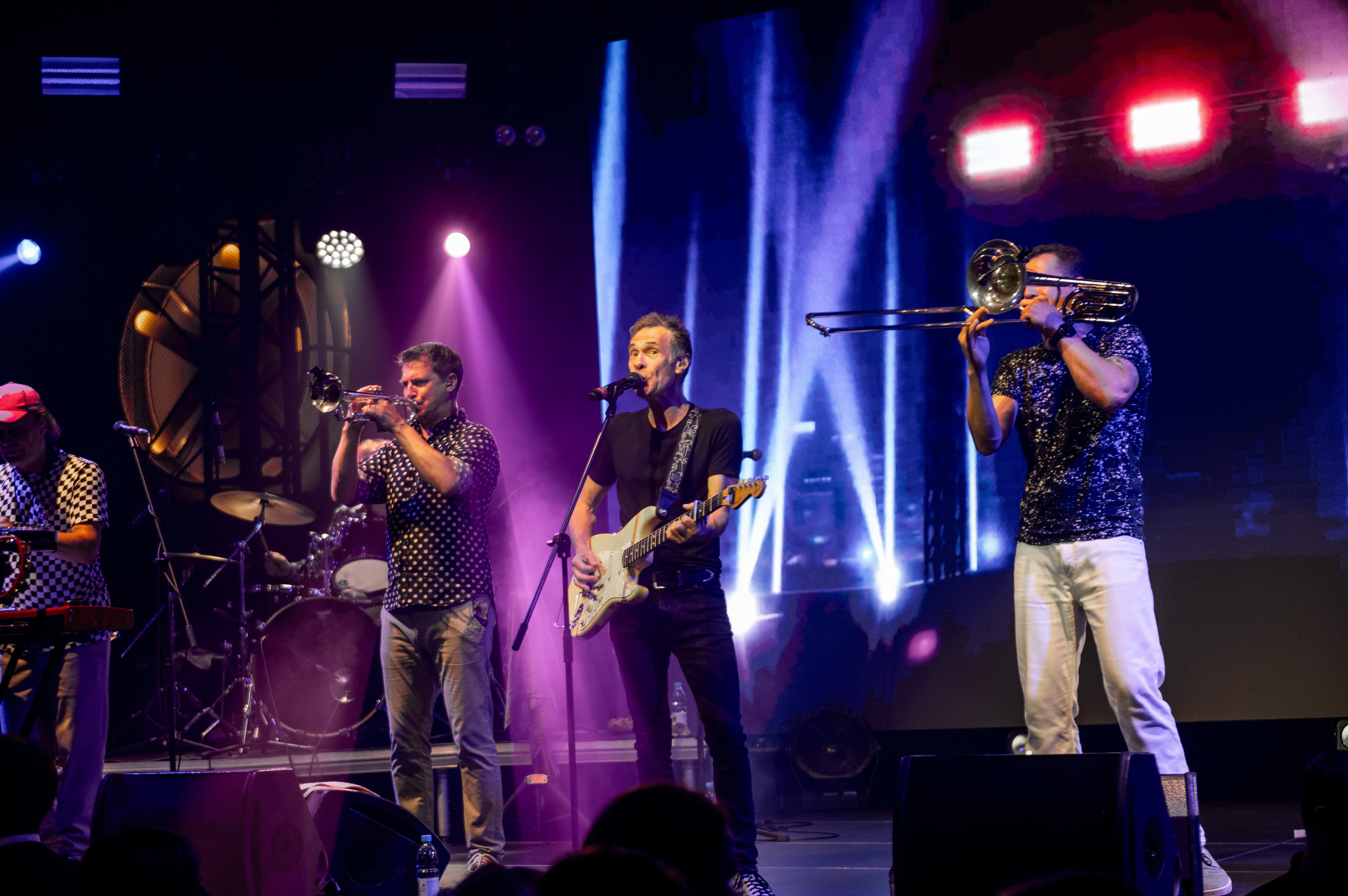 20 лет Дятьково мебель. Свадебный, семейный и репортажный фотограф. Брянск. Эльвира Голенкова