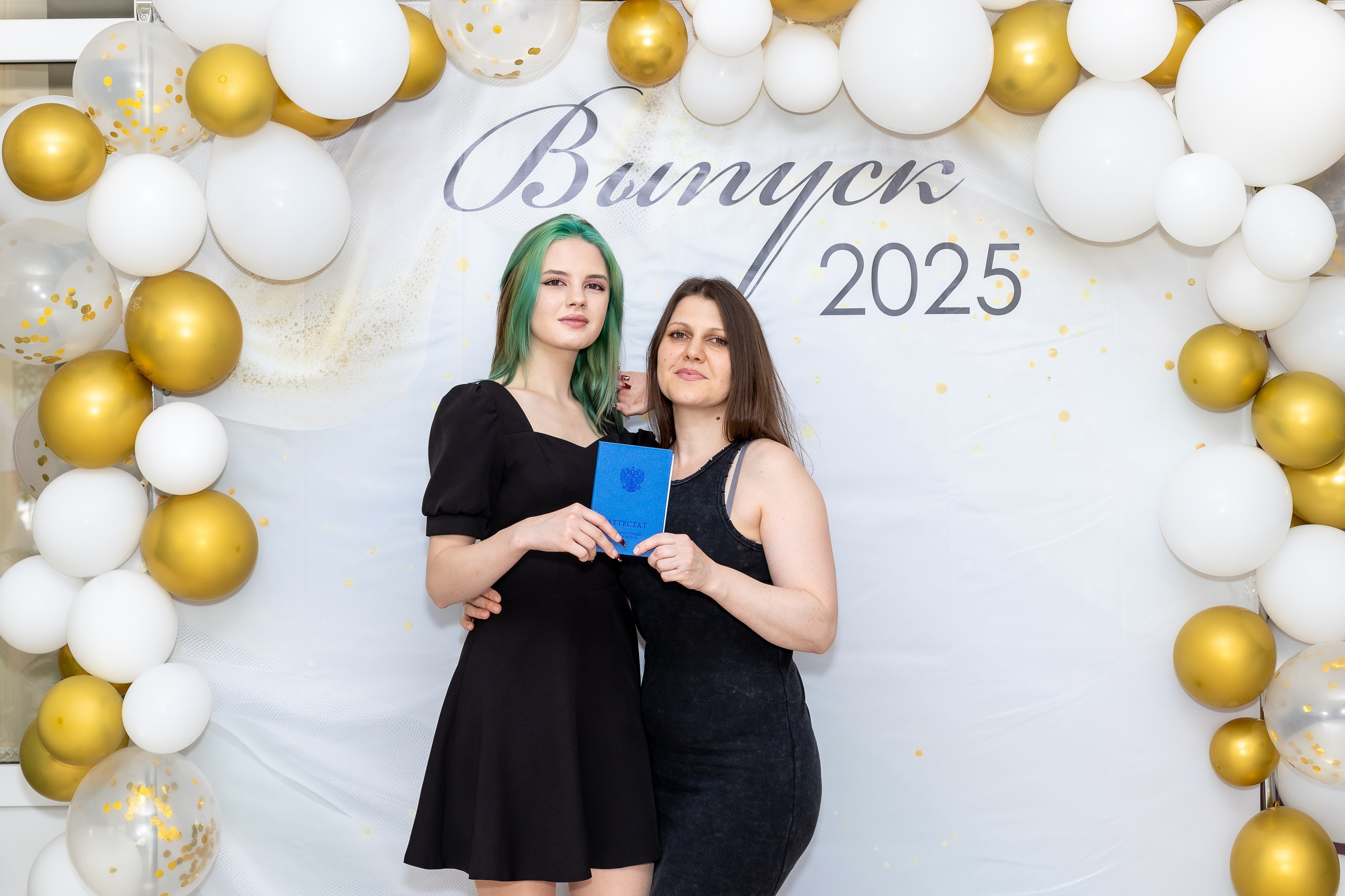 Вручение аттестата 2025. Выпускные альбомы Майкоп, Краснодар Елена Золотарева