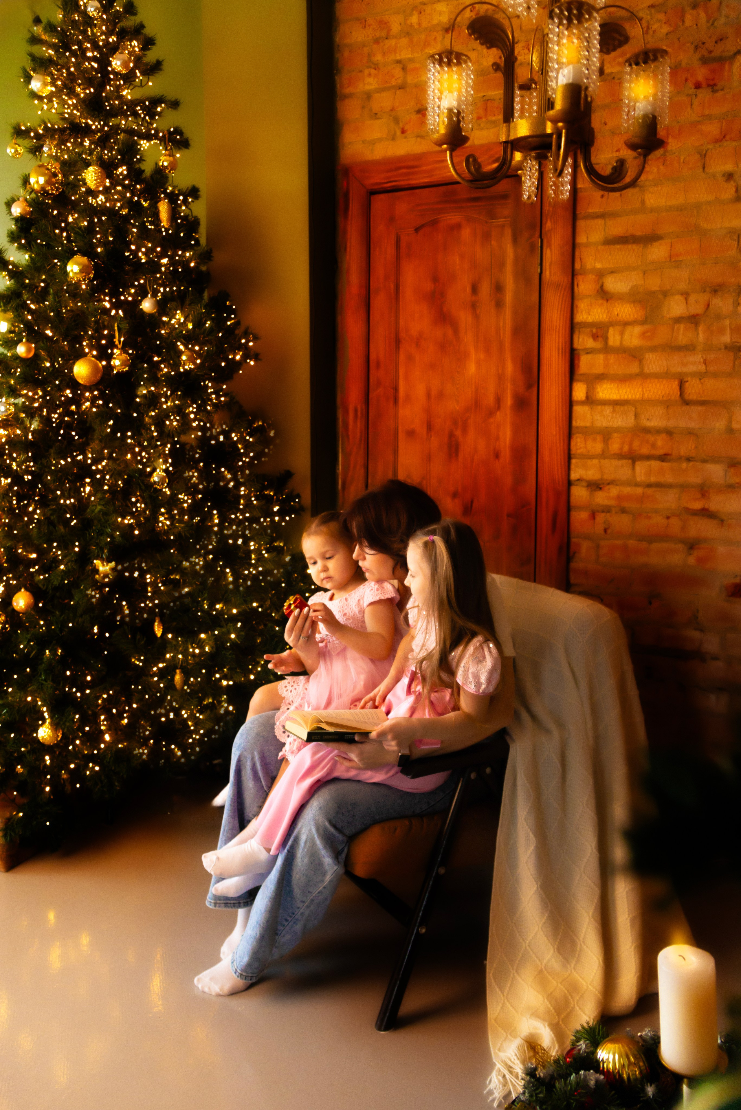 Семейная фотостудия. Семейный, свадебный и детский фотограф в Новосибирске Ольга Хидченко