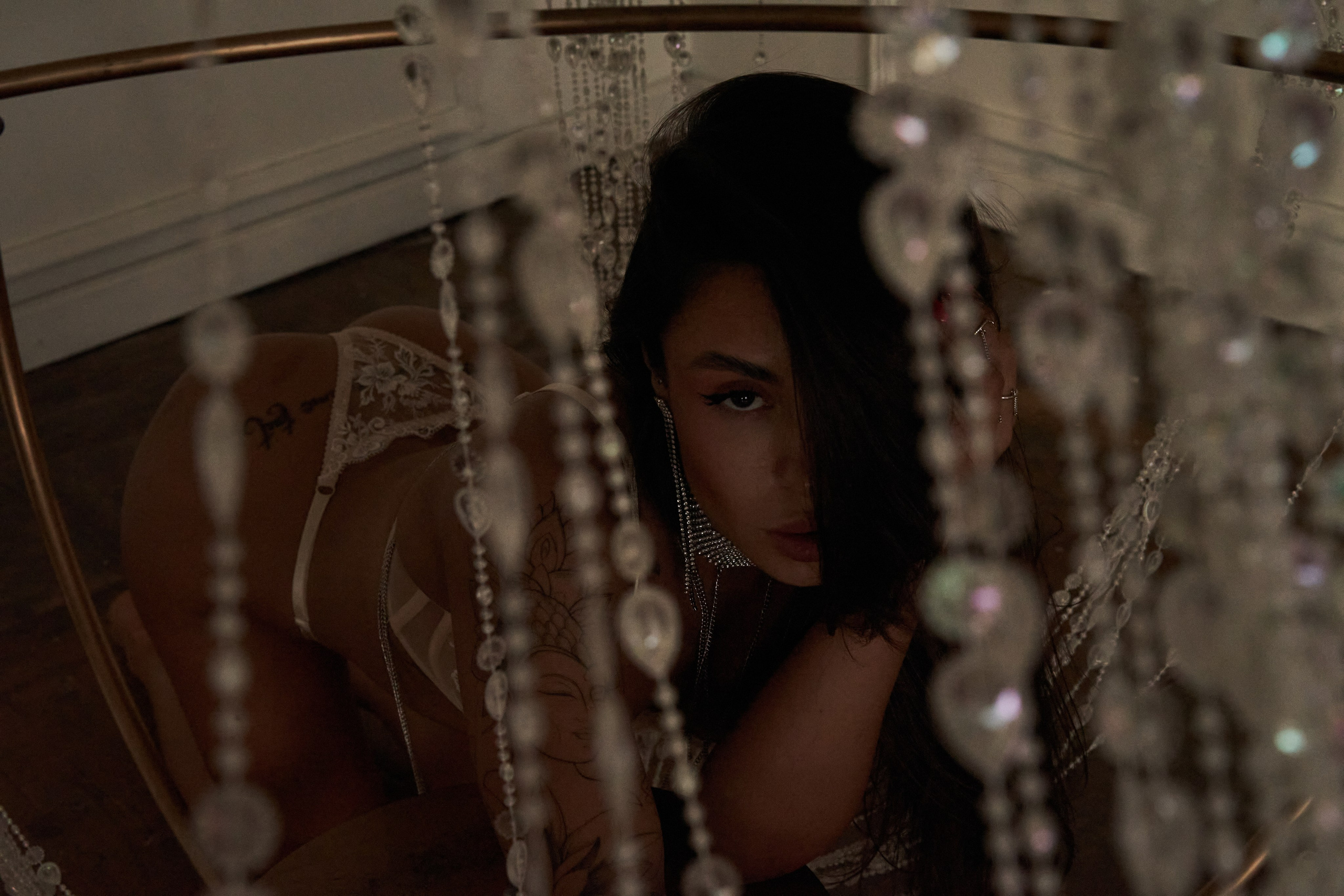 Будуарная фотосессия в студии для рекламы. Фотограф Екатеринбург Кокшарова Александра