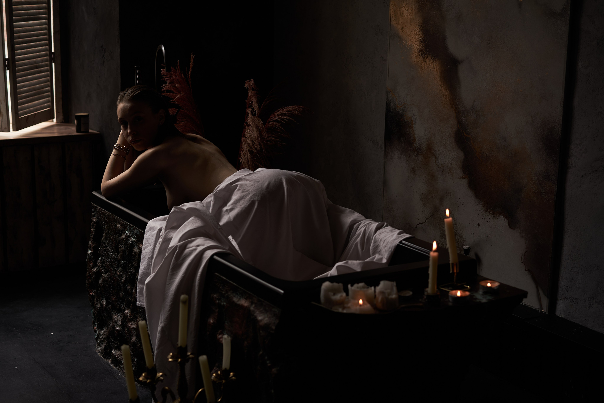 Будуарная фотосессия в студии. Фотограф Екатеринбург Кокшарова Александра