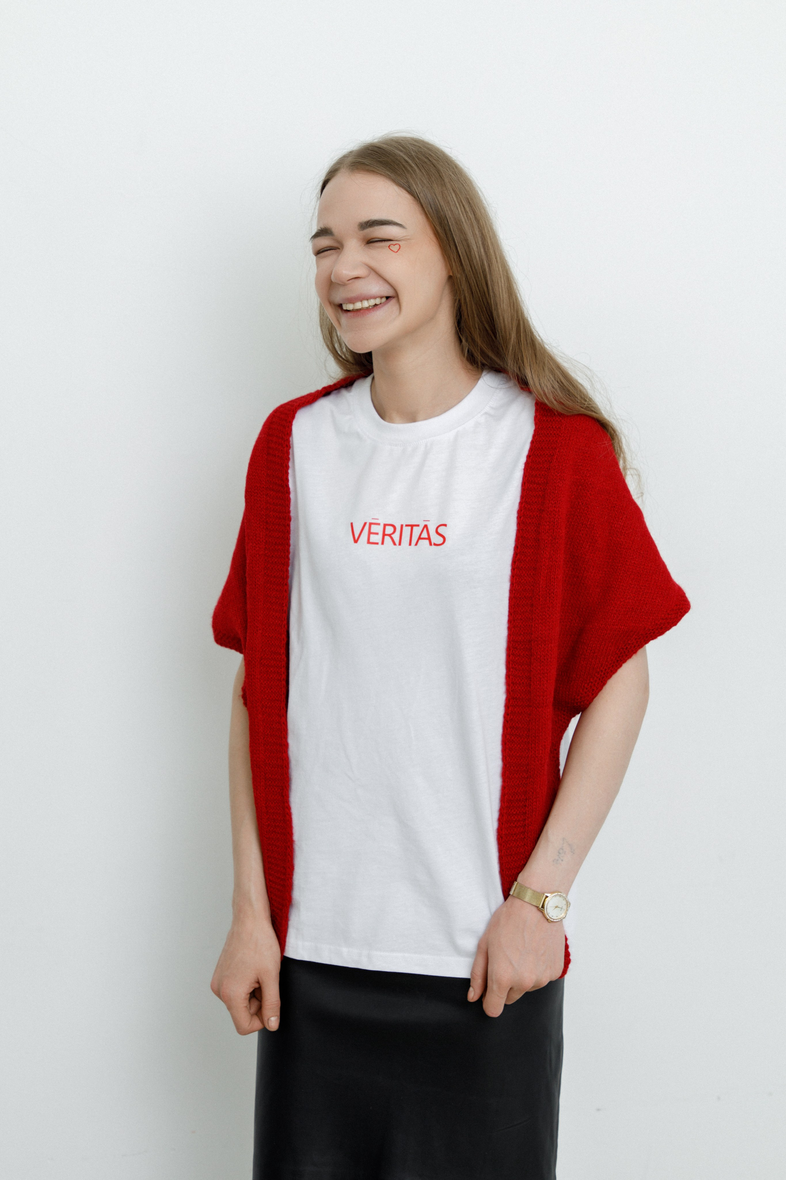 Каталог для бренда футболок. Фотограф Ксения Третьякова, Санкт-Петербург