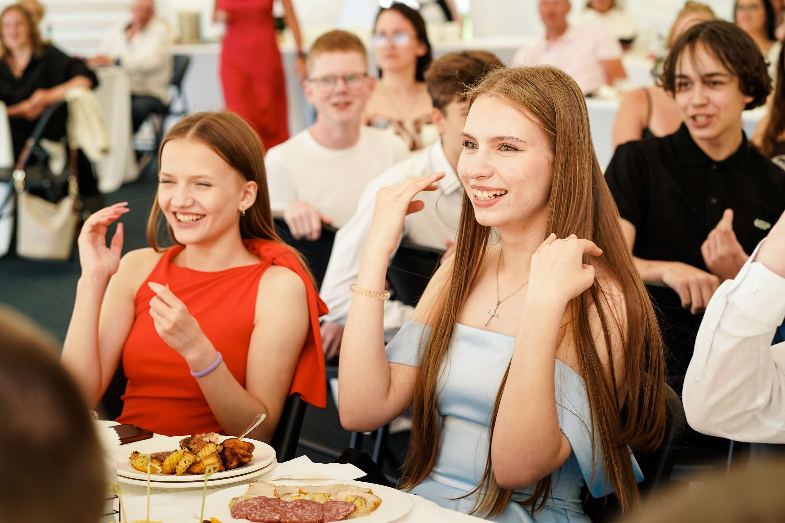 Выпускной 9 класса школа 19 в Коматек. Семейный и портретный фотограф в Екатеринбурге Анна Лобанова