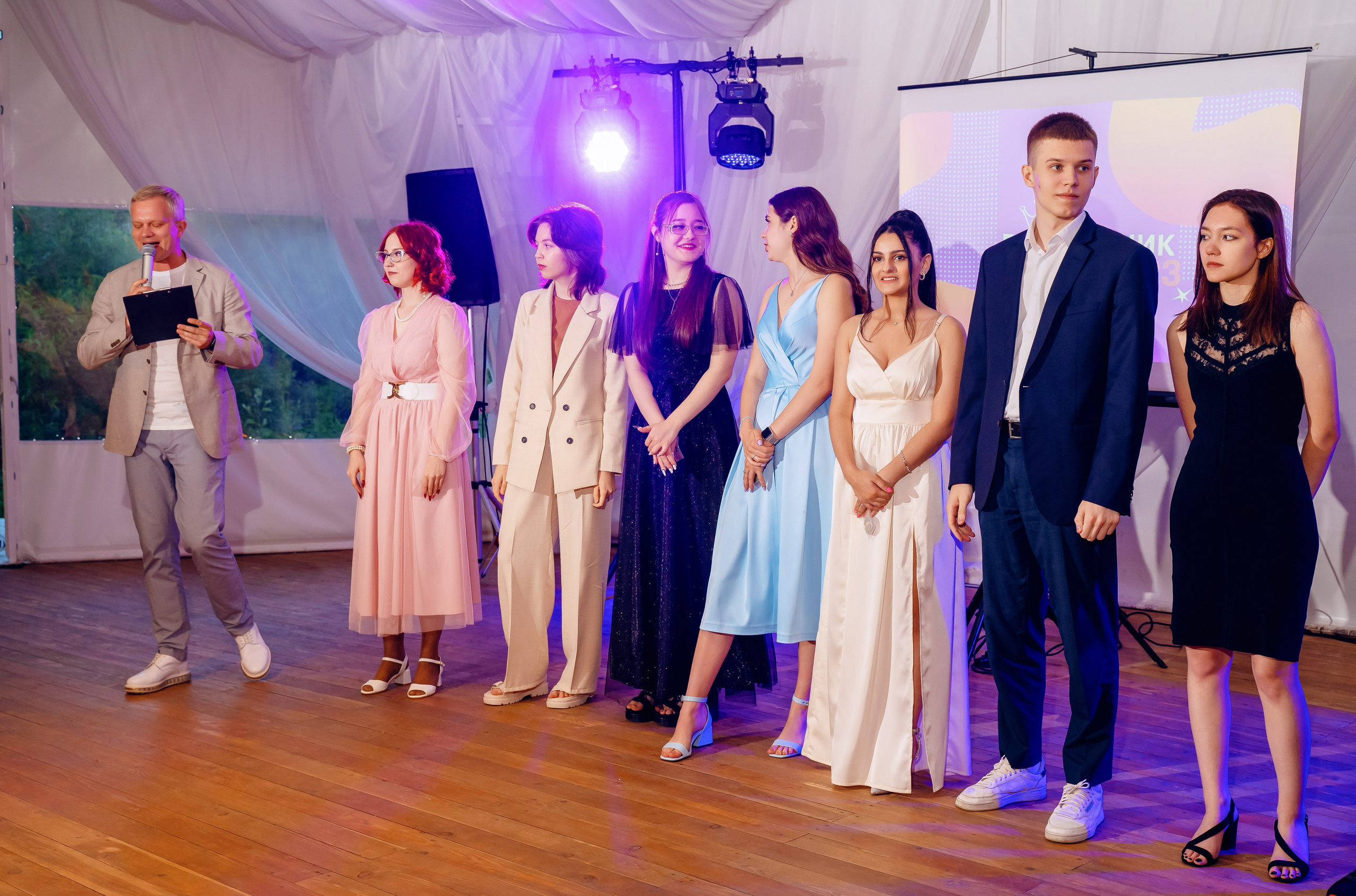 Выпускной 11 класс. Фотограф Ким Наталья в Красноярске
