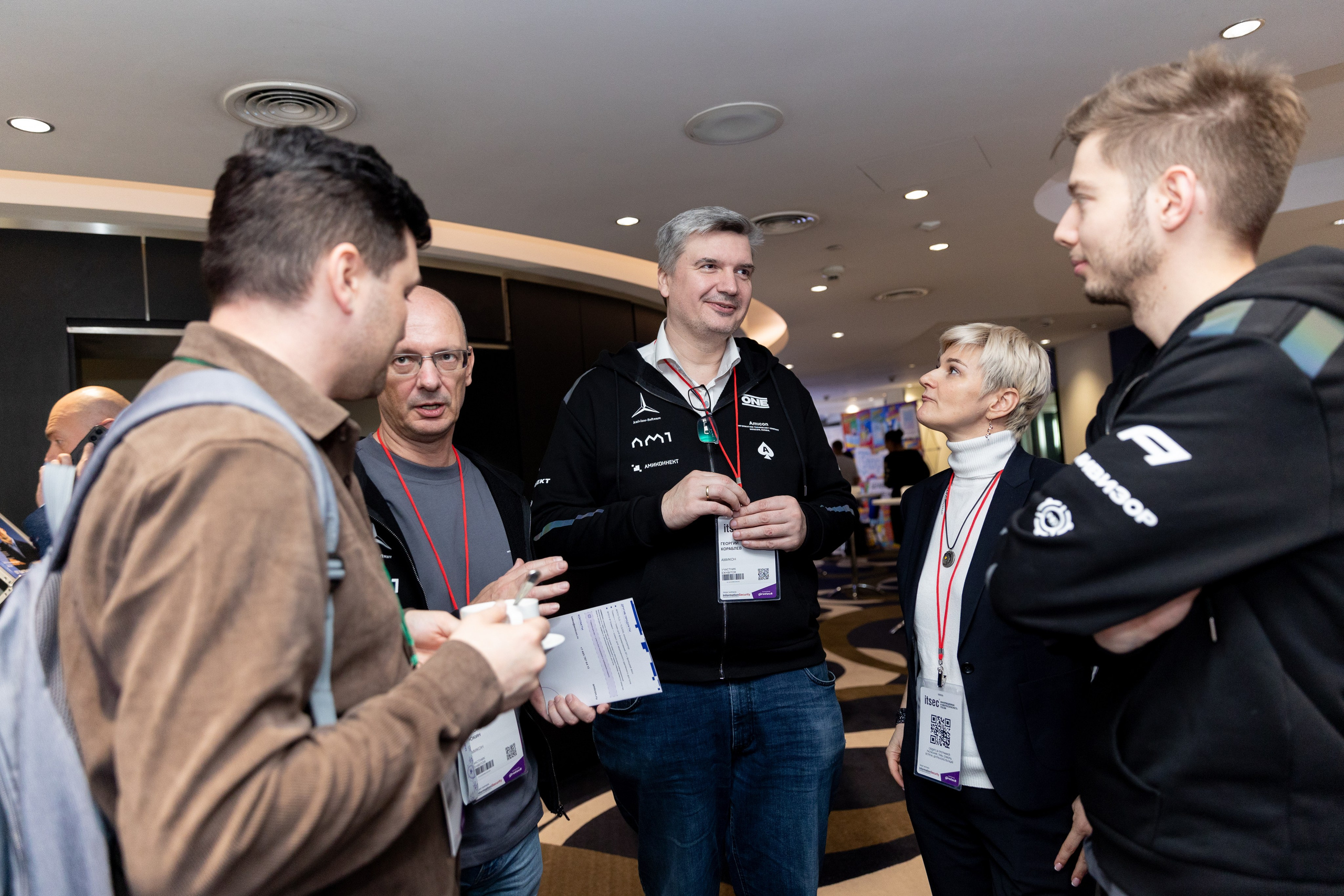 ITSEC 2025. Свадебный и семейный фотограф