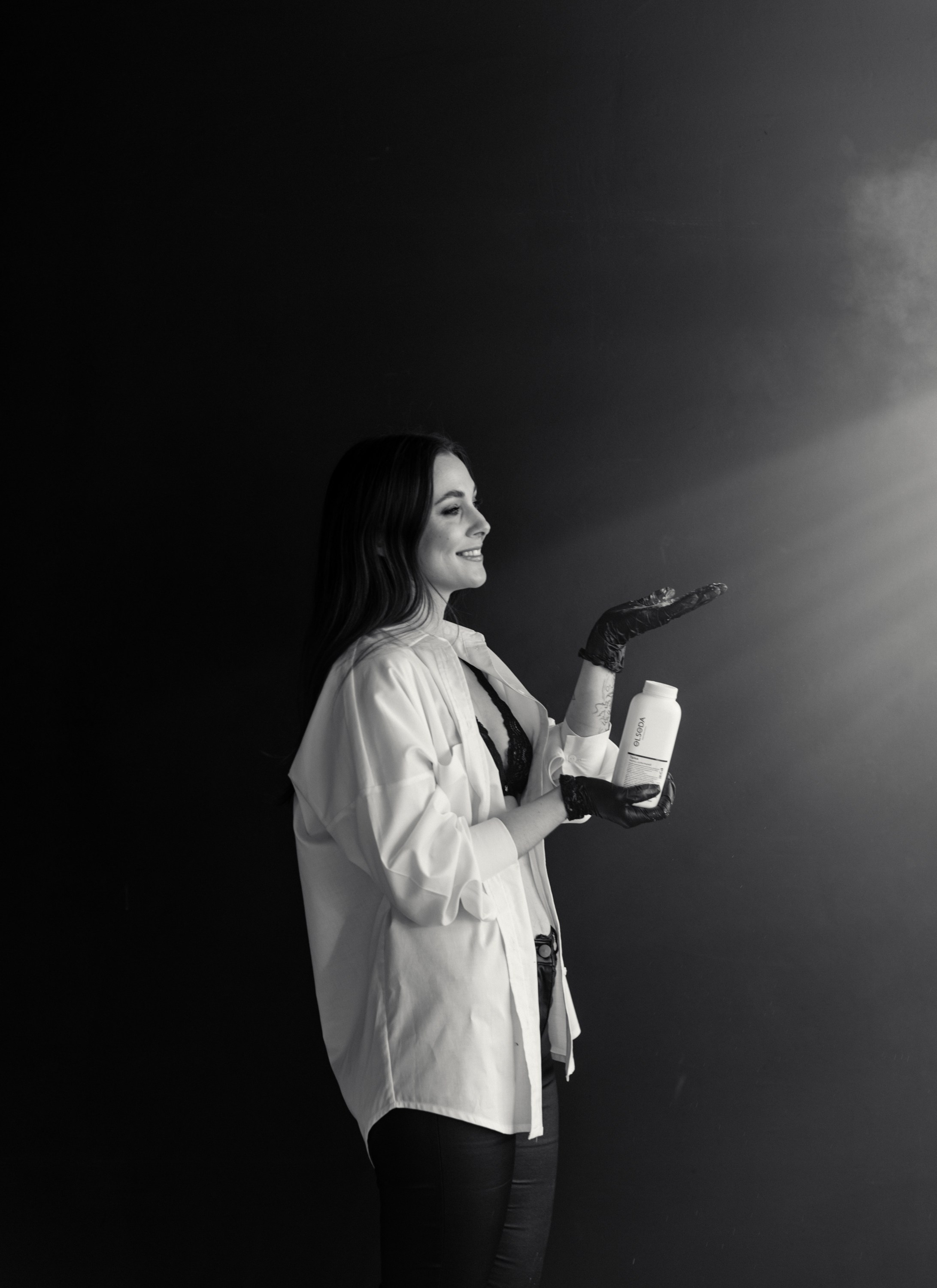 Валентина — эксперт по депиляции. Портретный фотограф в Красноярске Акифьева Евгения