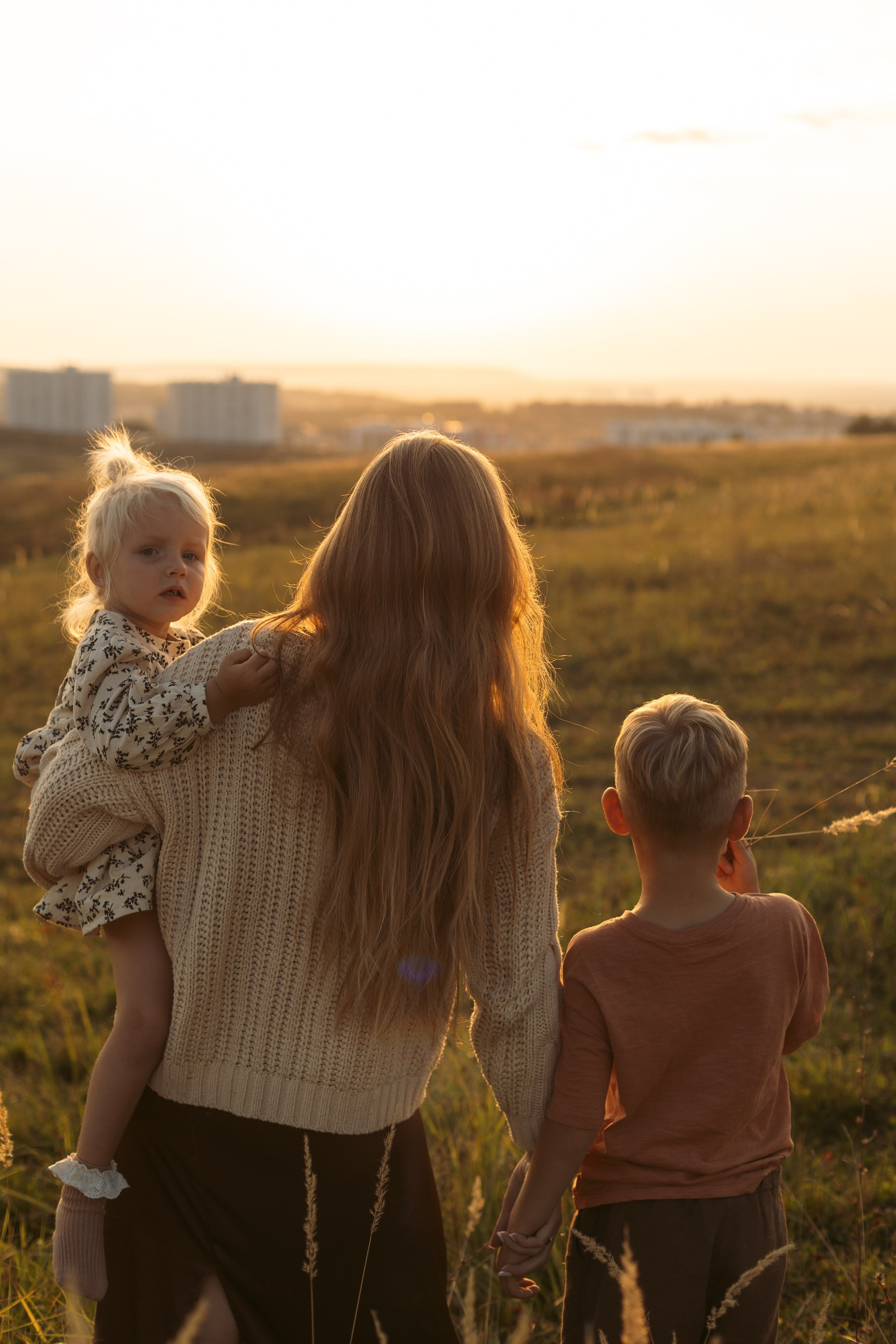 «Пошли пускать самолетики!». Фотограф в Нижнем Новгороде Креава Ира