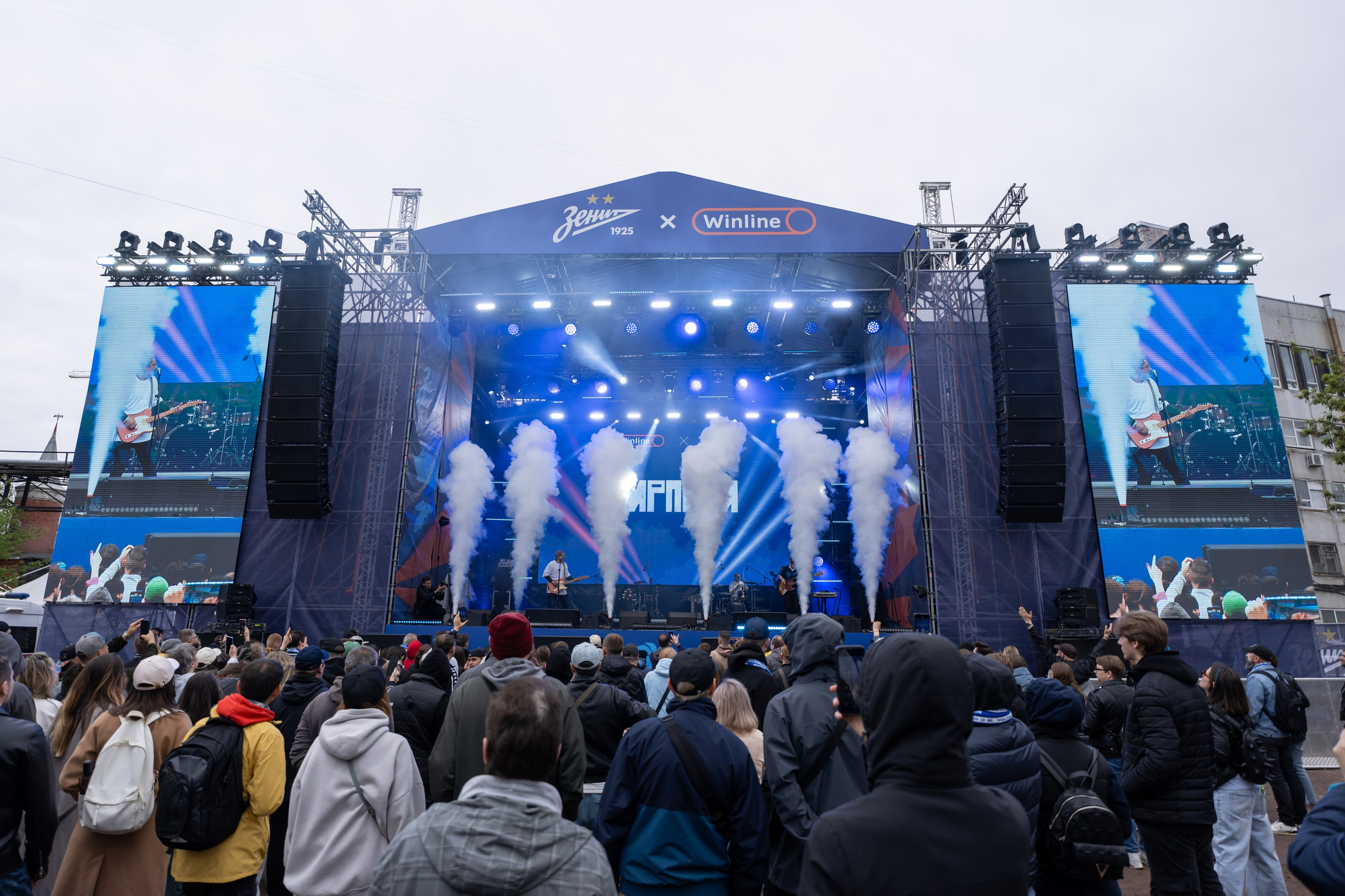 Зенит 100 лет. Андрей Сухинин репортажный свадебный фотограф Санкт-Петербург
