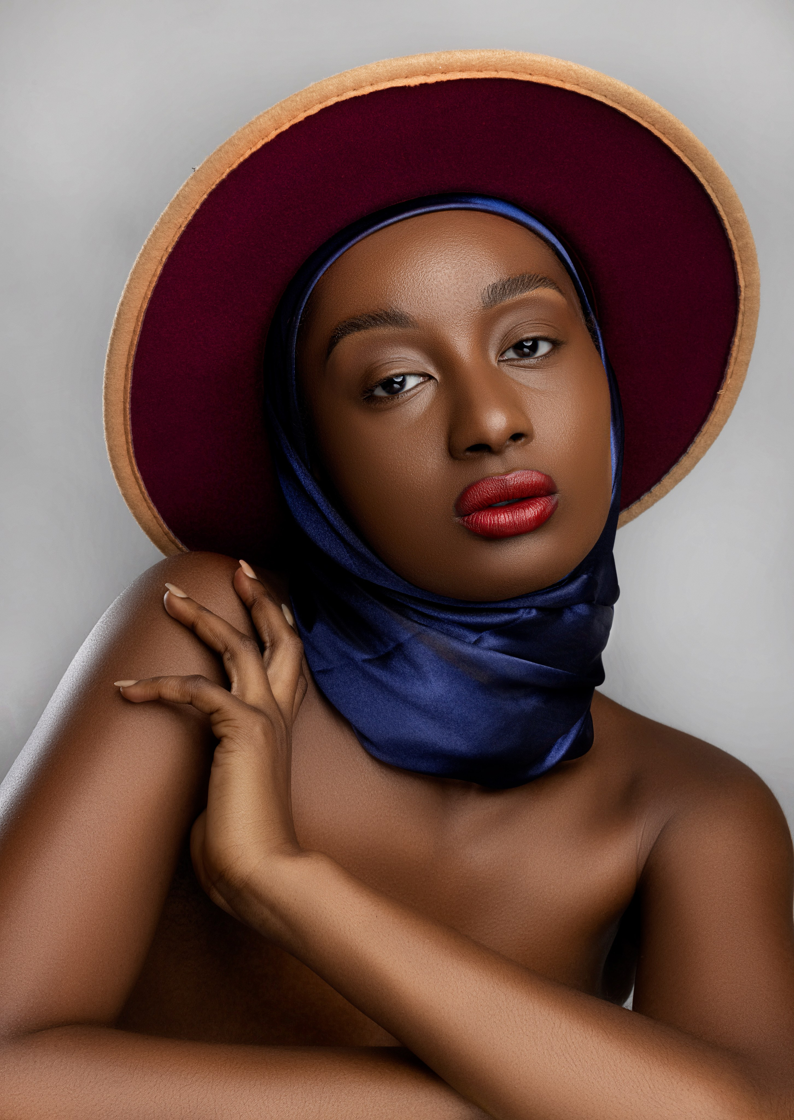 HIGH-END. Professional Worldwide Retoucher Retouch.Allusory