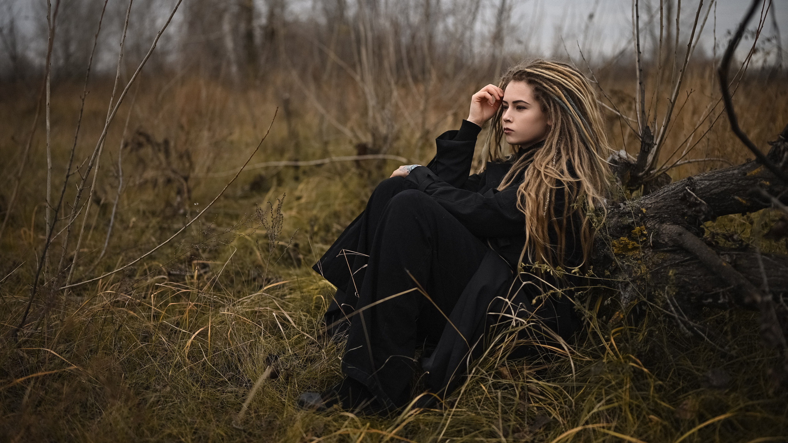 Тишина осени — атмосферная фотосессия на природе в Казани от фотографа Алексея Клейменова