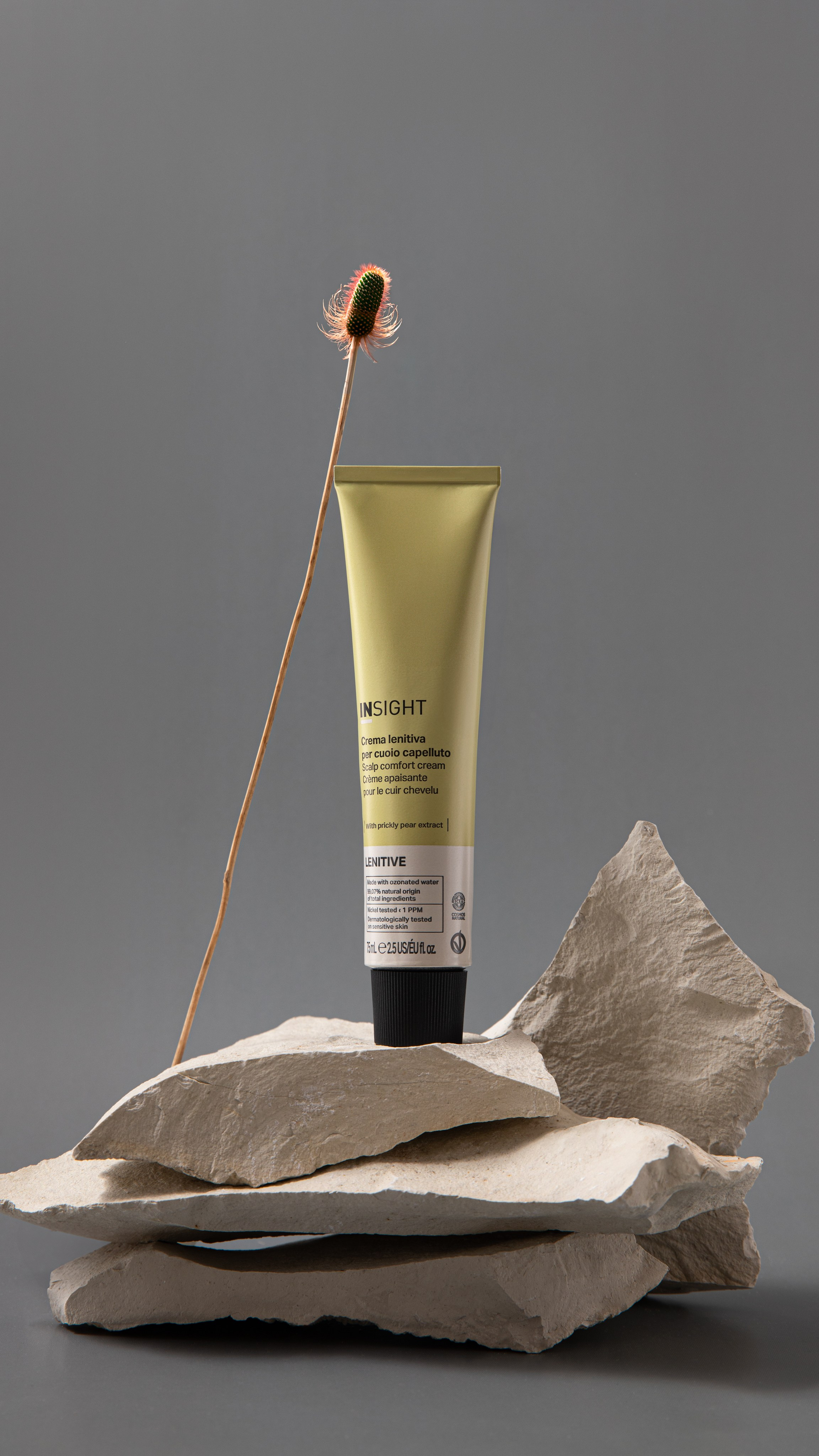 Предметные кадры для брендов, товары, косметика, уходовые продукты, декоративка, волосы. Рекламный фотограф Ксения Вершинина | Москва