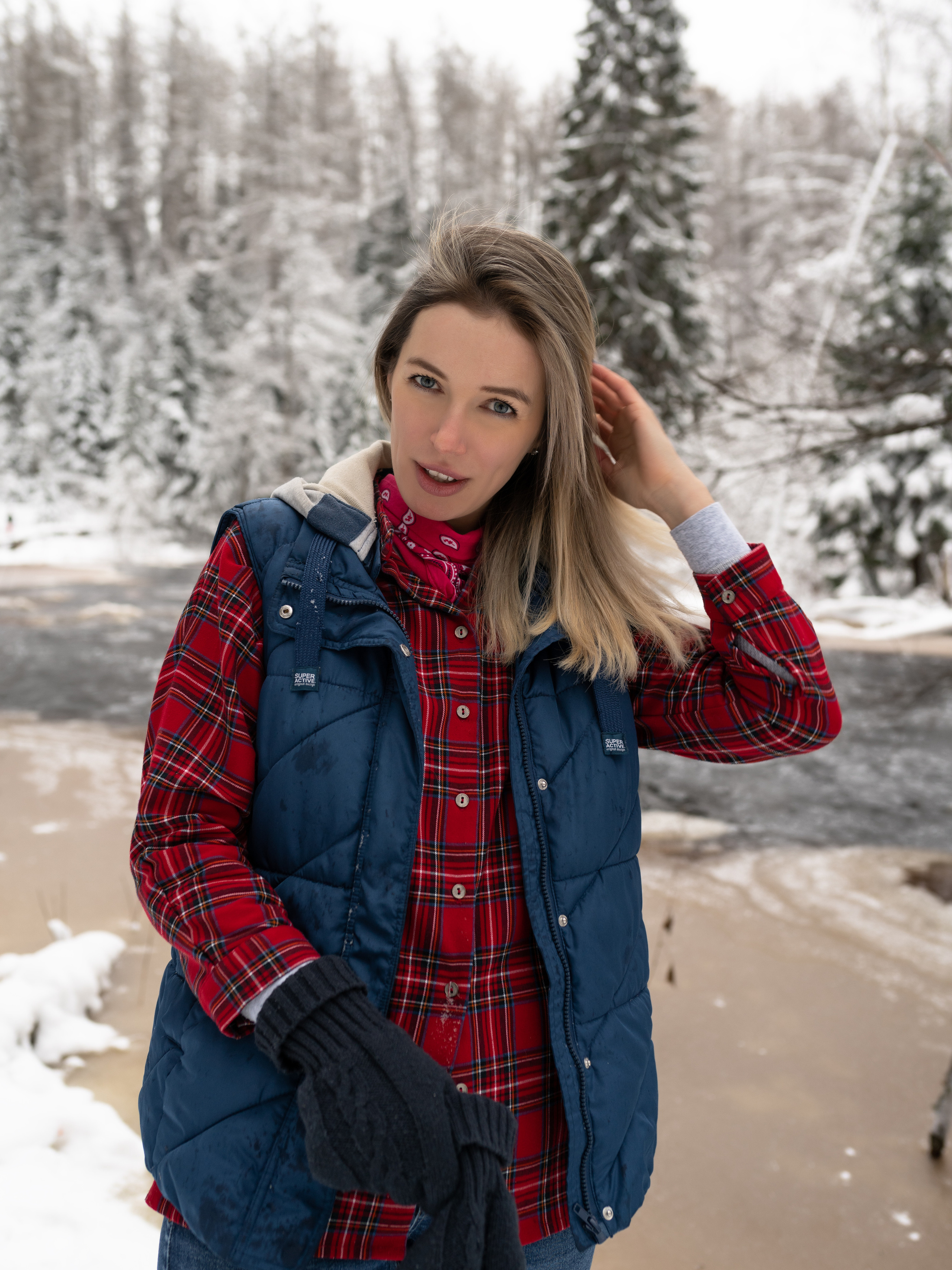 Love Story в лесу. Портретный фотограф в Санкт-Петербурге | Пётр Дёмушкин