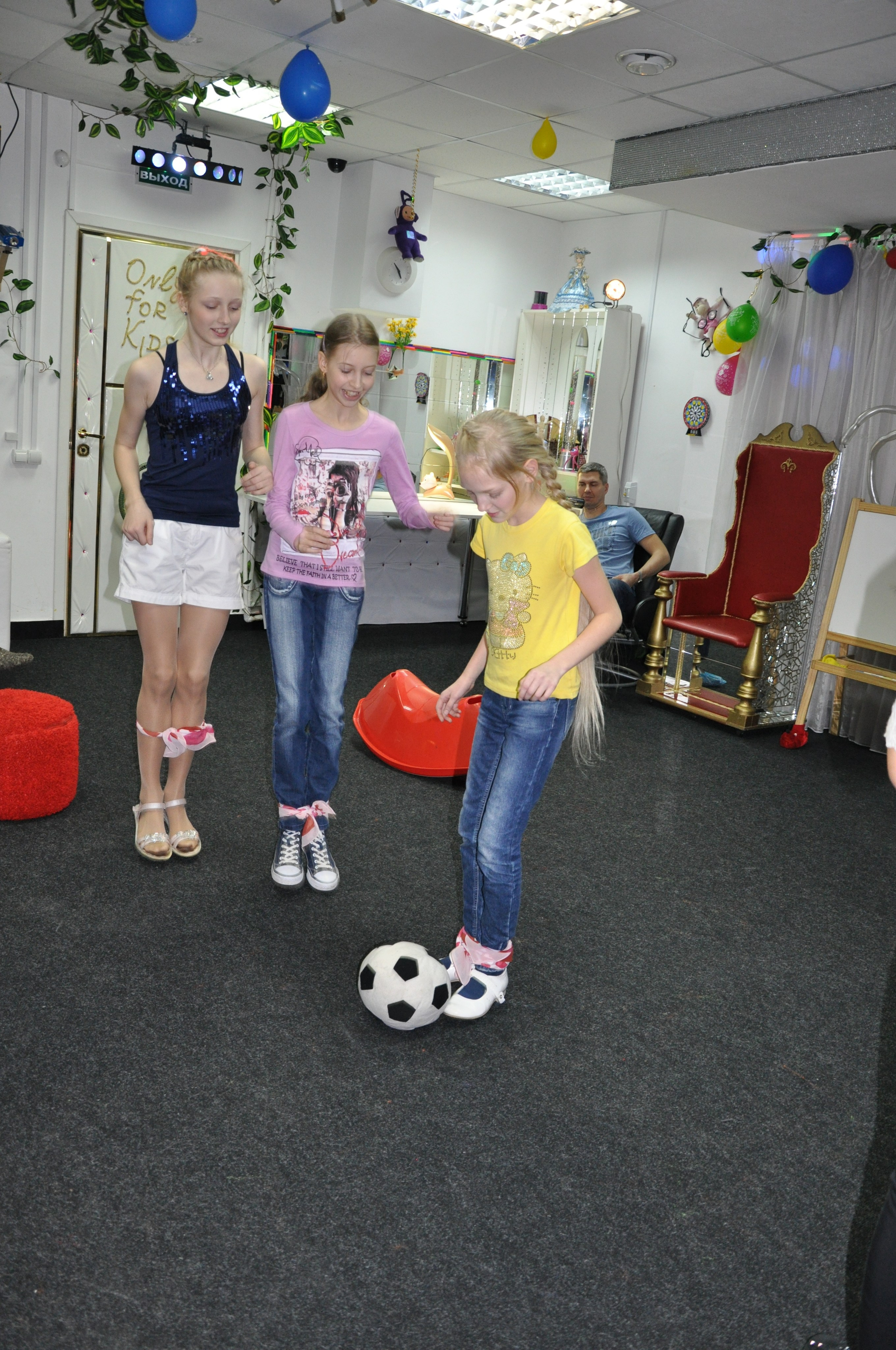 Катя ДР 13 лет 01.12.2012. Семейный, Свадебный фотограф СПБ Питер— Романова Екатерина