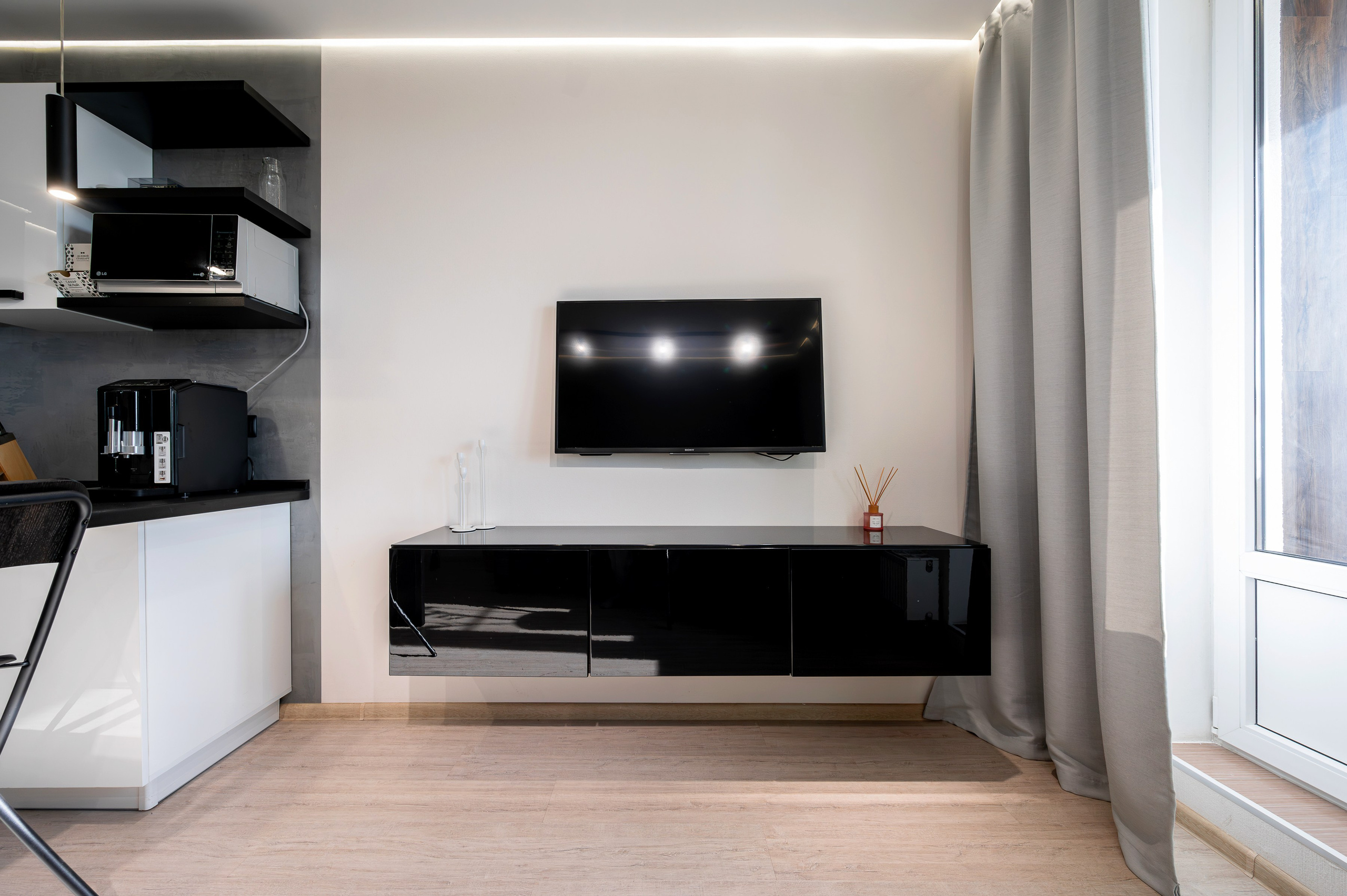 Квартира под суточную аренду на ул. Тамбасова. Интерьерный фотограф. Фото- видеосъемка недвижимости Санкт-Петербург