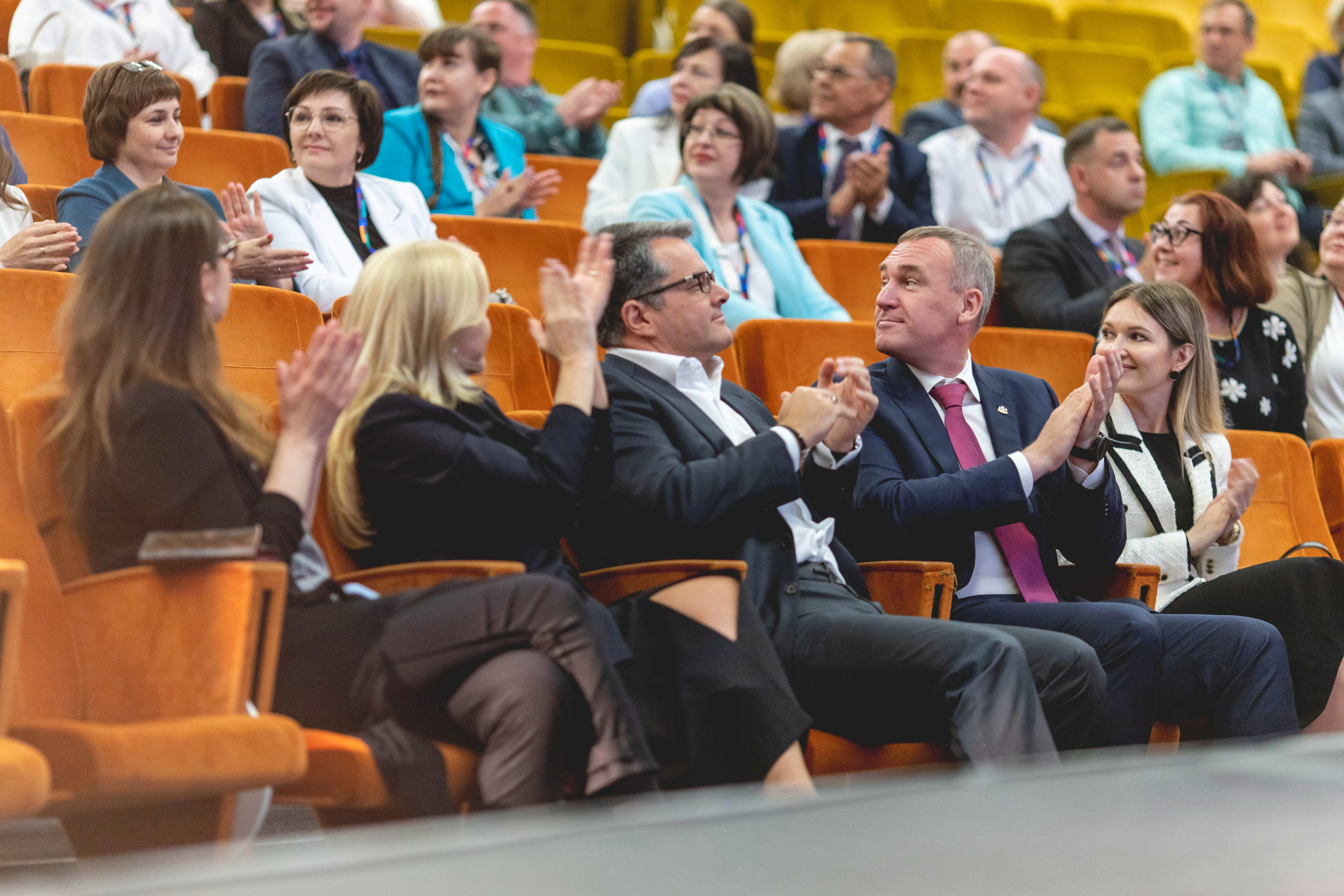 Губернатор Ханты-Мансийского автономного округа. Репортажный фотограф корпоративных мероприятий; Бизнес-конференций; спортивных соревнований; Фестивалей; Культурных событий