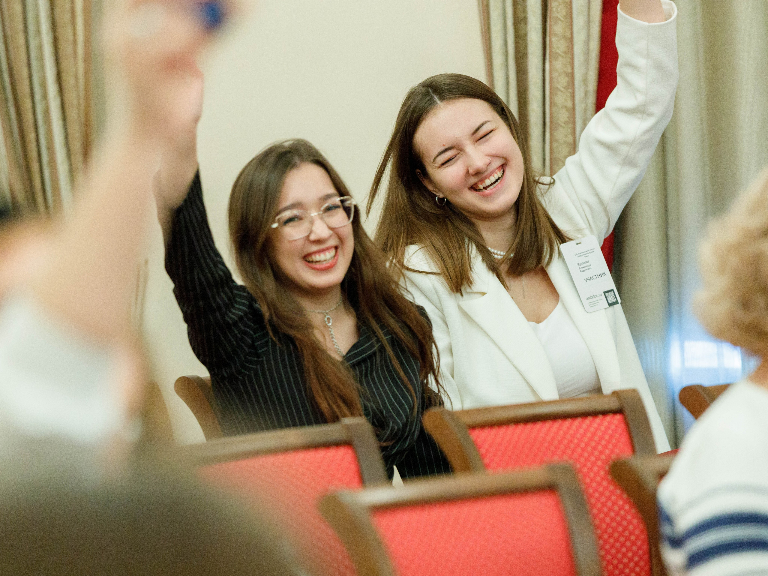 Сессия с профессорами. Дом Учёных 25.10.25. Репортажный фотограф в Новосибирске Алена Помазунова