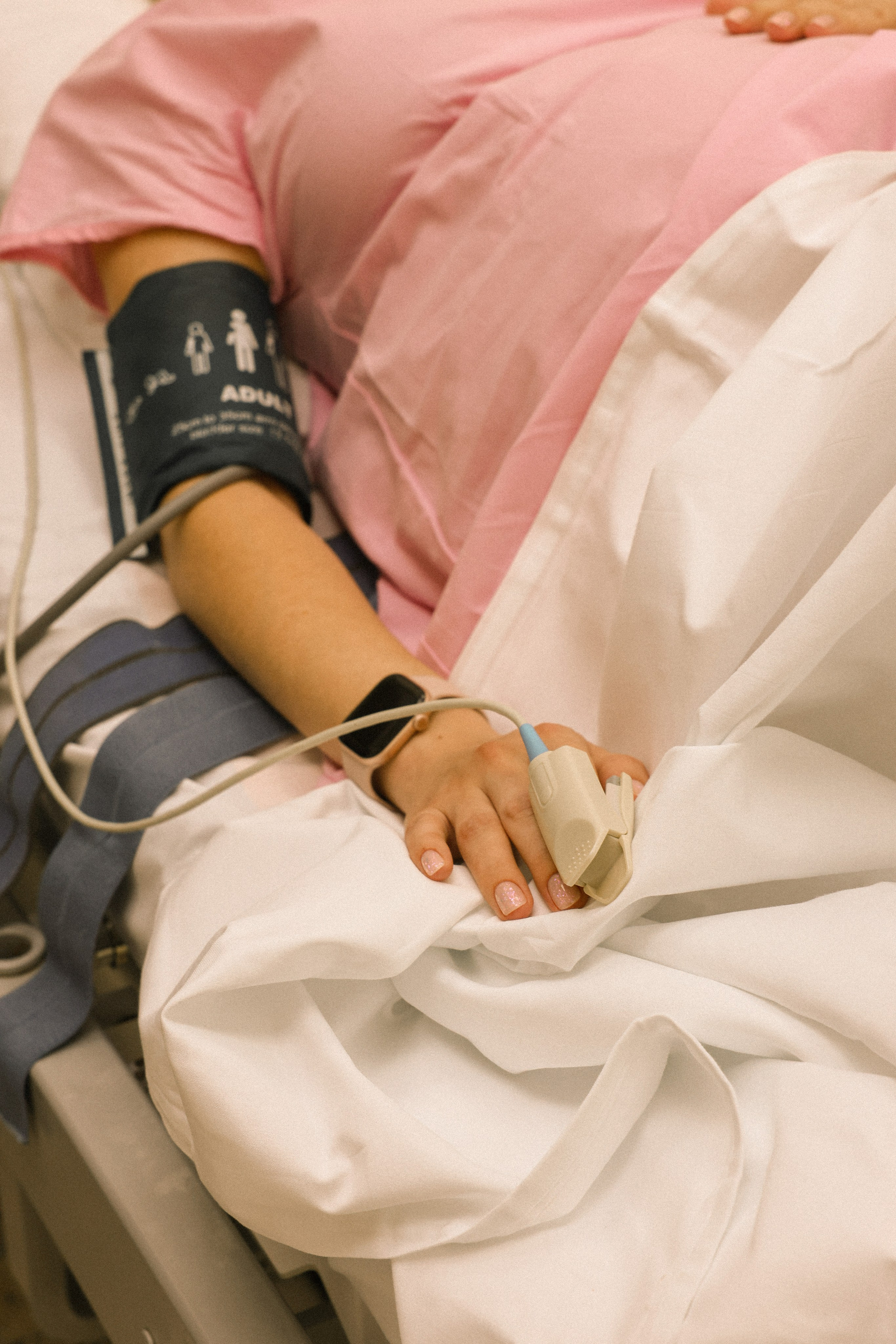 Рождение чуда. Фотослужба «Малютка» в Наро-Фоминском перинатальном центре — сохраняем главные мгновения семьи и создаём премиальные фотокниги