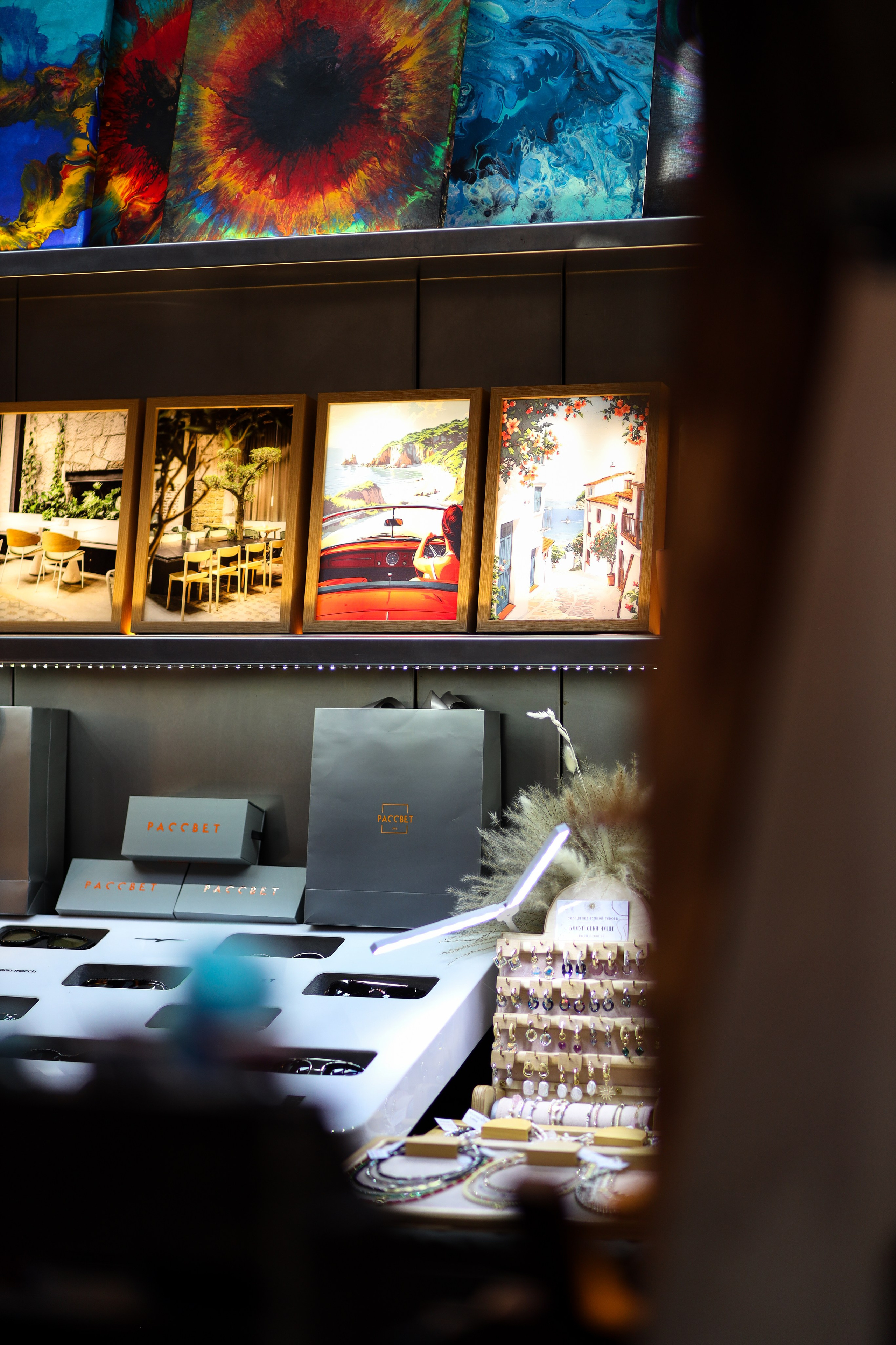 Gastrodvor 8 March. Дженбаз Павел — фотограф в Ялте