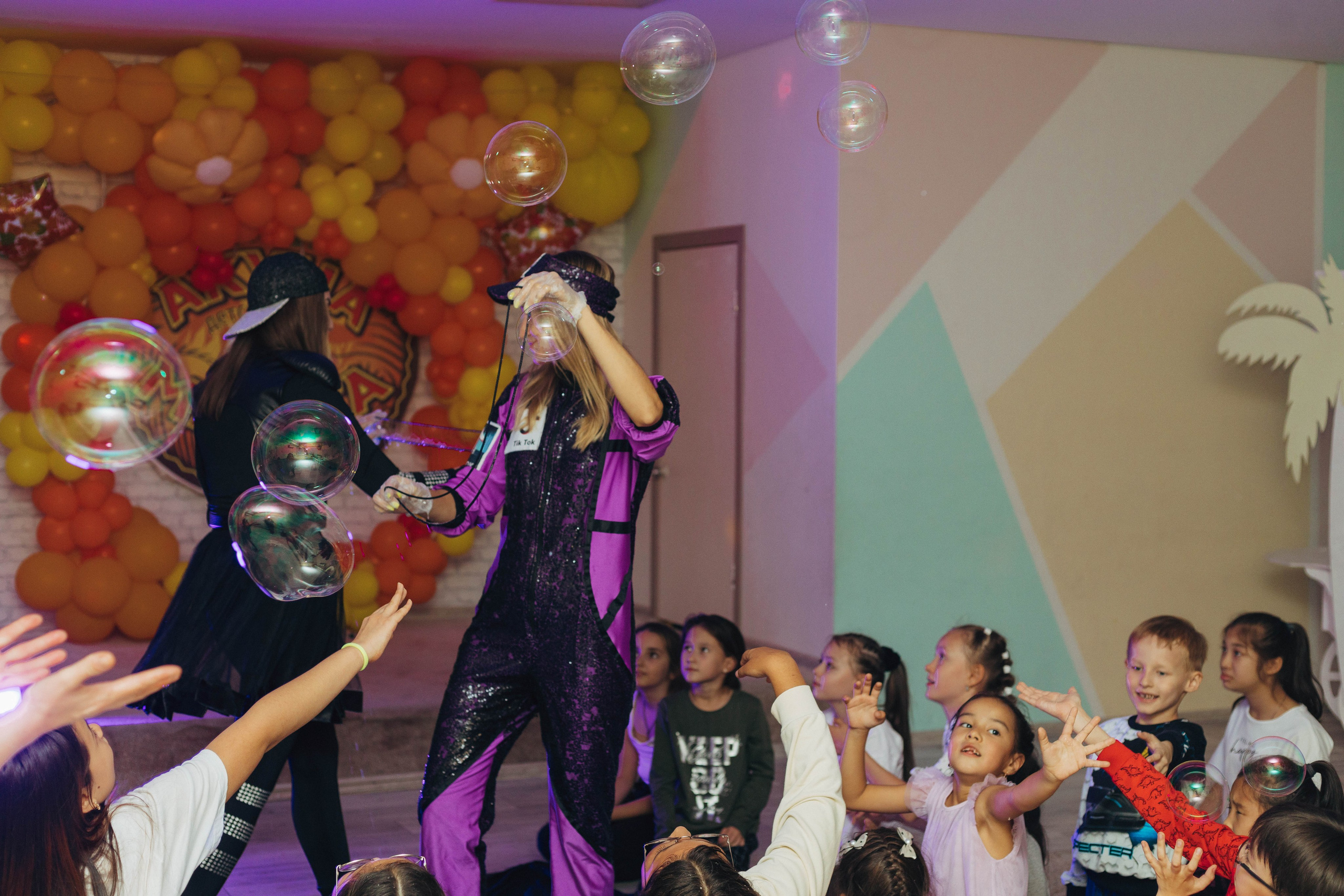 В стиле Уэнздей. Я Аракчеева Менслу — семейный и свадебный фотограф в Астрахани