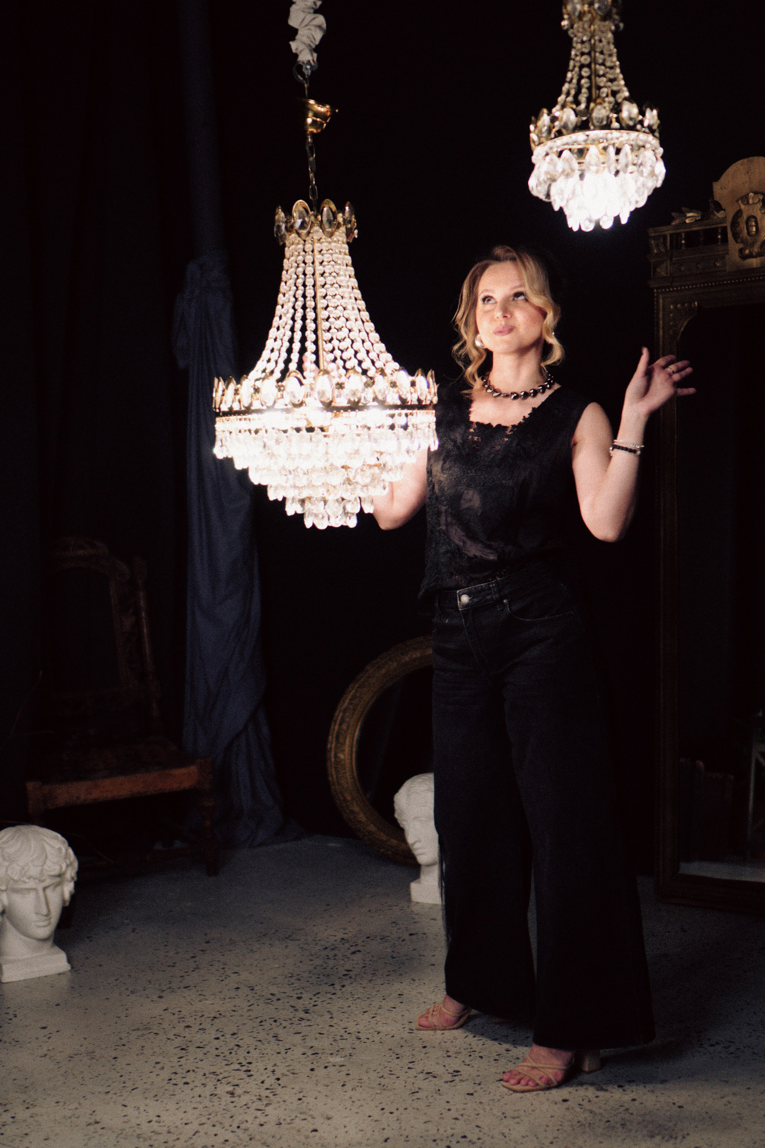 НОВОГОДНЯЯ ФОТОСЕСИИЯ В СТУДИИ ДЛЯ ДЕВУШКИ И ПРОГУЛКА ПО ЧЕРНЫШЕВСКОЙ. Профессиональный фотограф, Санкт-Петербург — Виктория Богомолова