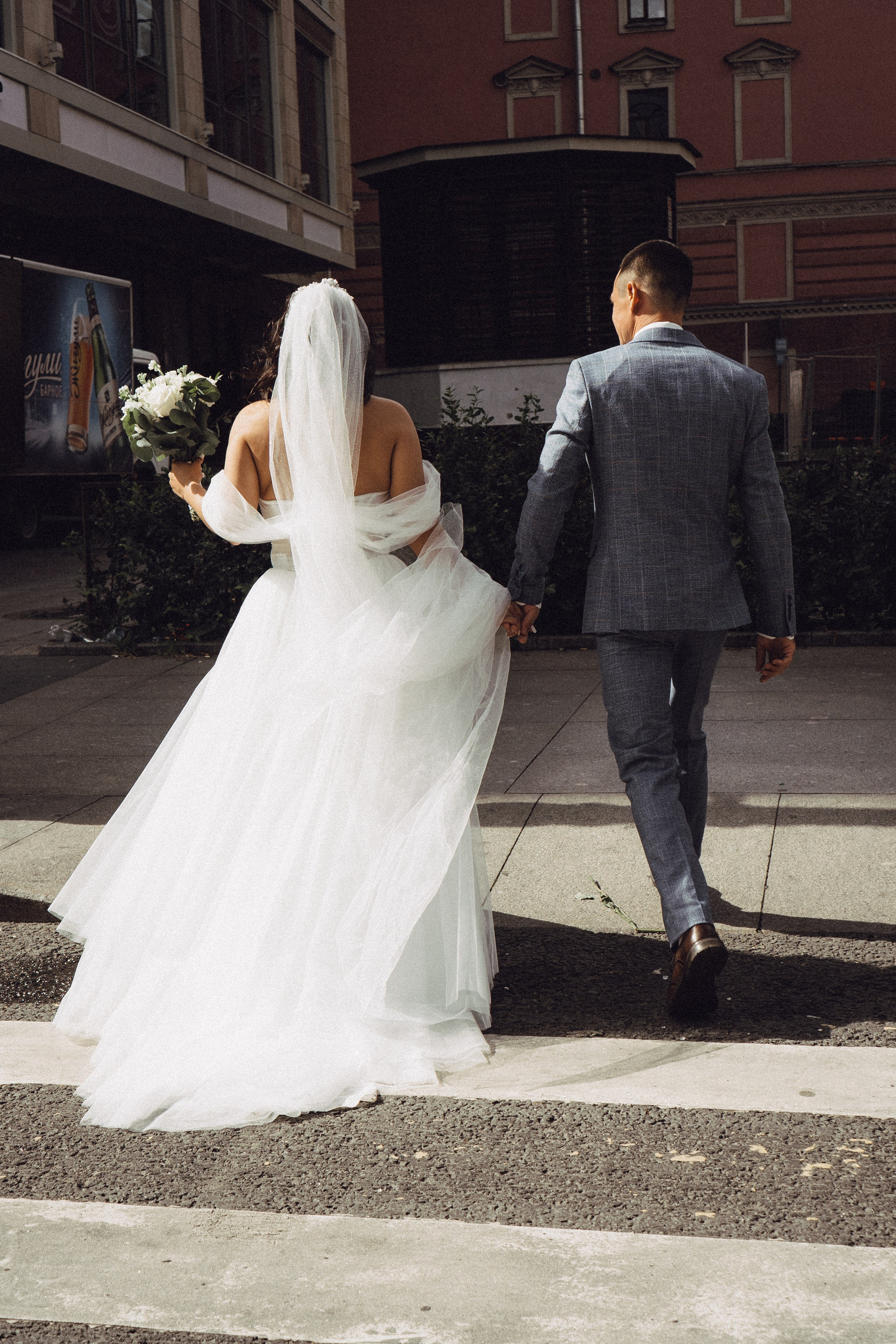 СВАДЕБНАЯ ПРОГУЛКА РЕСТОРАН МЫ ЖЕ НА ТЫ И ФОТОСЕССИИЯ С АВТОМОБИЛЕМ. Профессиональный фотограф, Санкт-Петербург — Виктория Богомолова