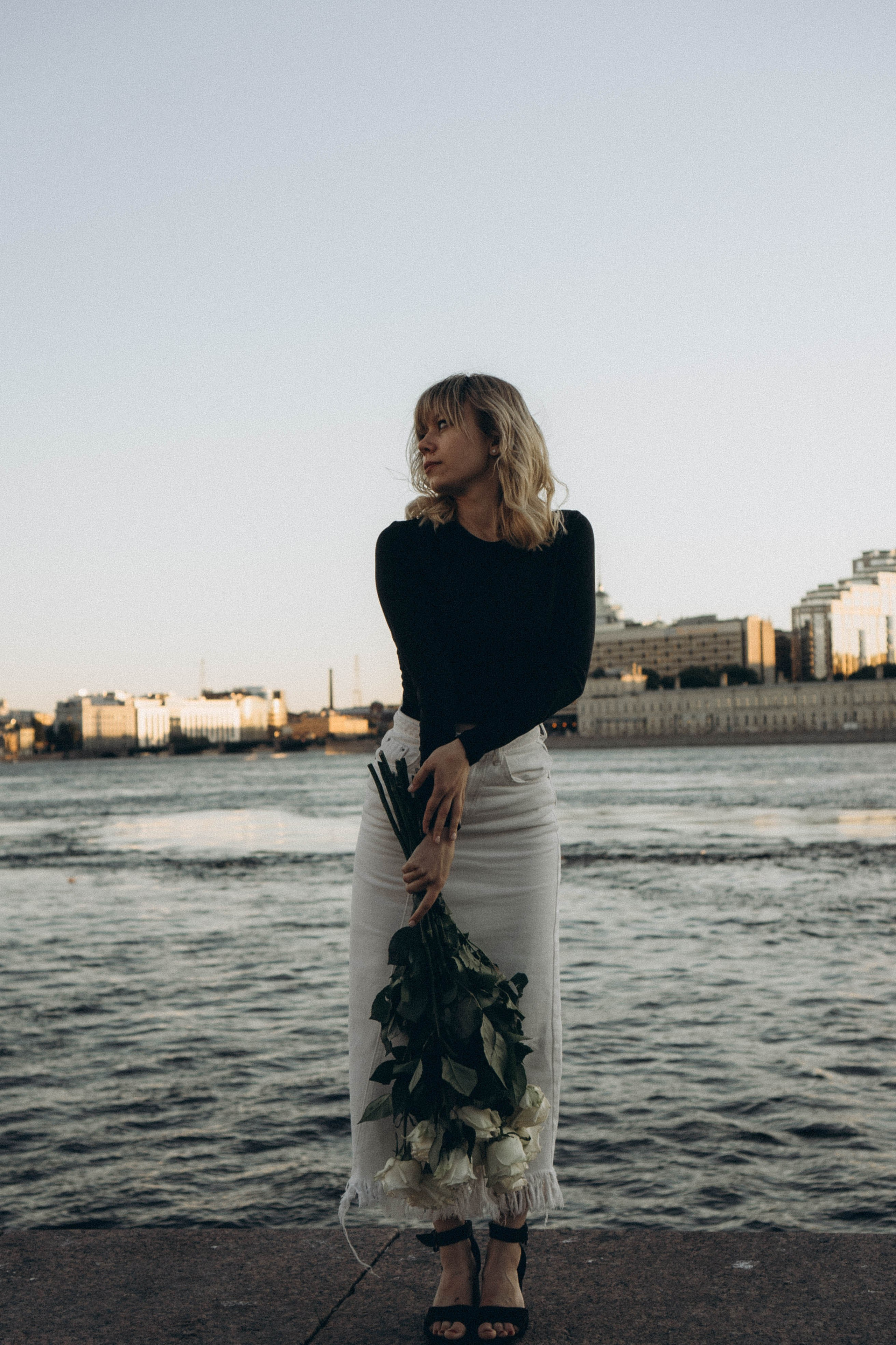 ПРОГУЛКА ПО ГОРОДУ В БЕЛЫЕ НОЧИ (другой вариант). Профессиональный фотограф, Санкт-Петербург — Виктория Богомолова