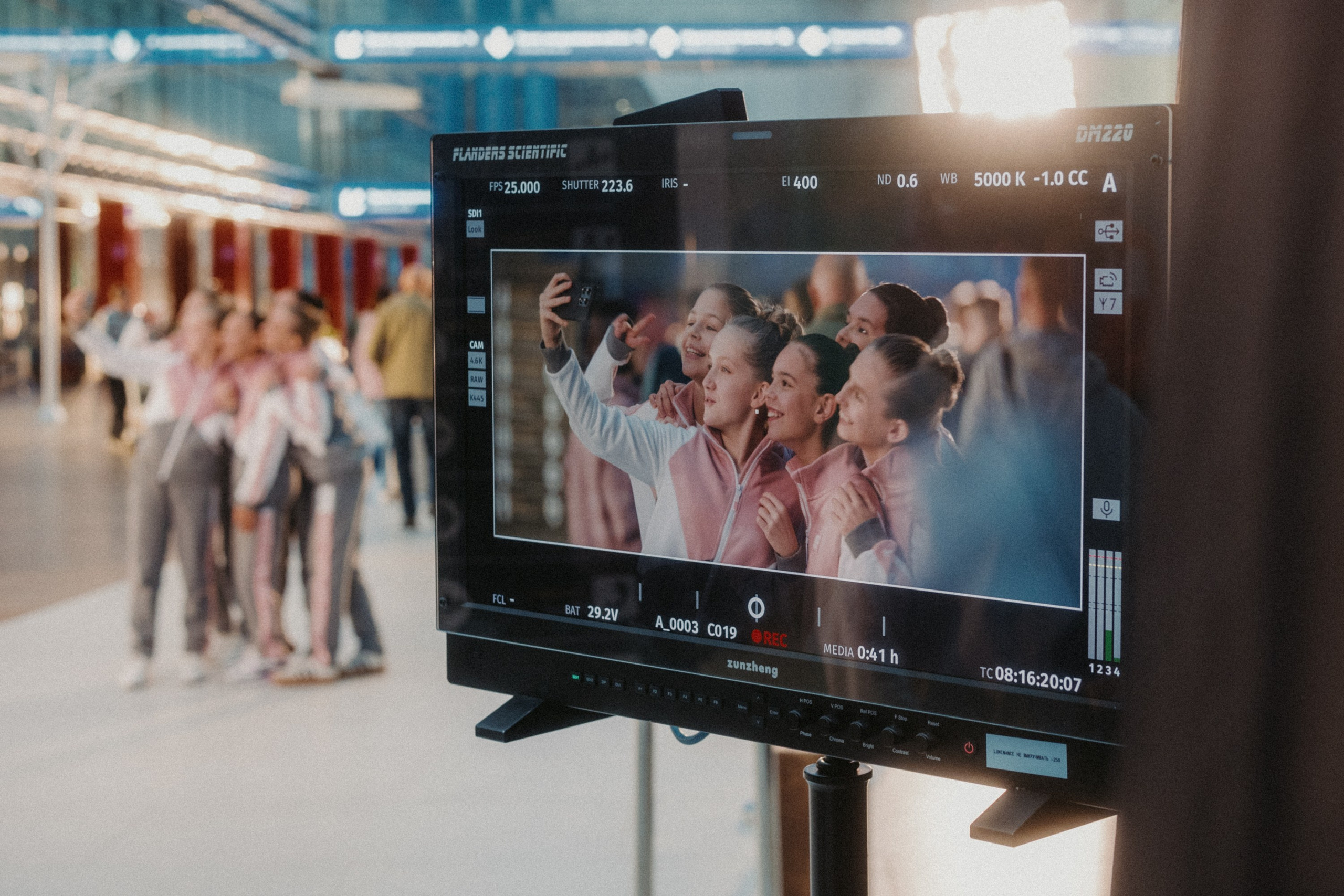 BACKSTAGE МегаФон «На связи с близкими». Бэкстейдж и репортажный фотограф в Москве Артем Онацко