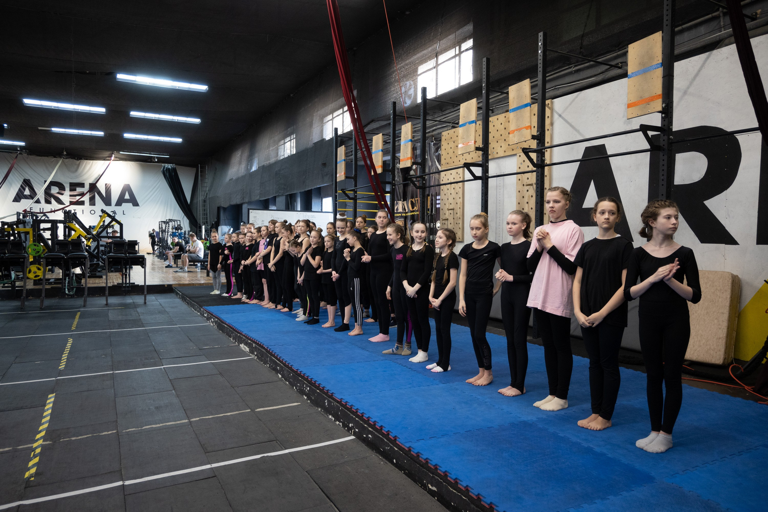 Внутриклубные соревнования по воздушной гимнастике 02.04.23