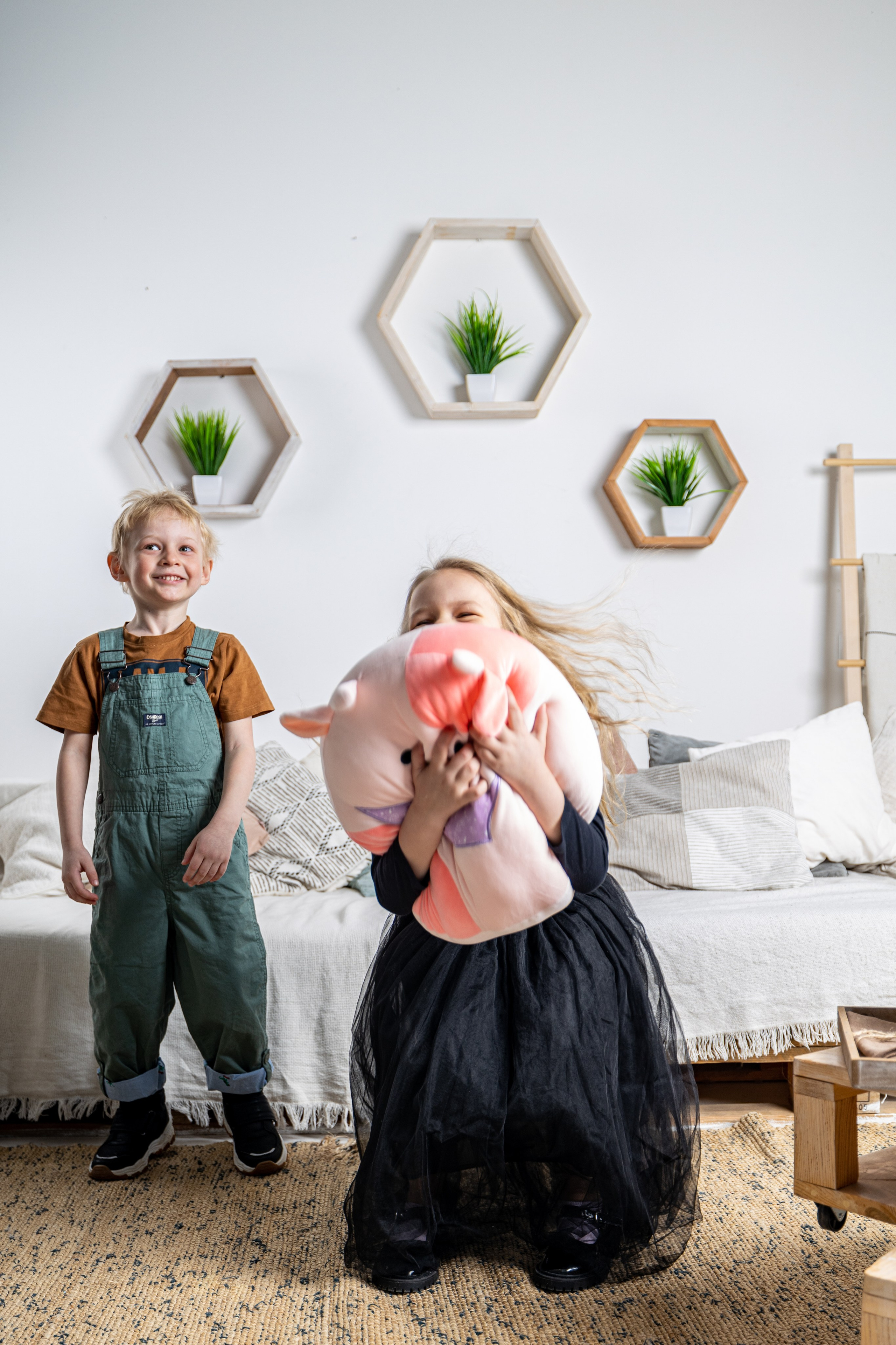 Дети в фотостудии как дома. Фотографирую жизнь! Московский фотограф волонтер