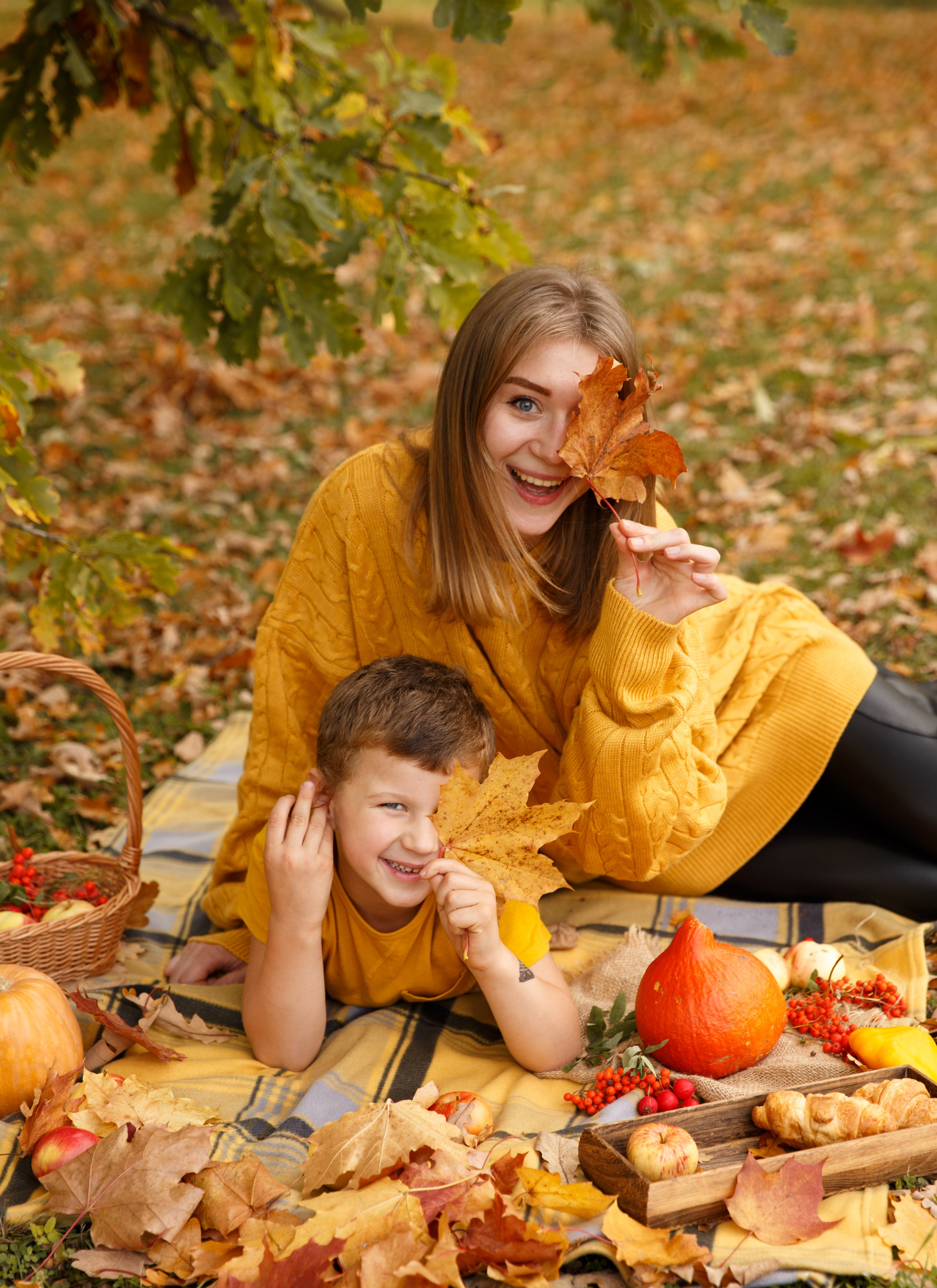 Осень. Александровский парк. Пушкин. Детский и Семейный фотограф в Санкт-Петербурге