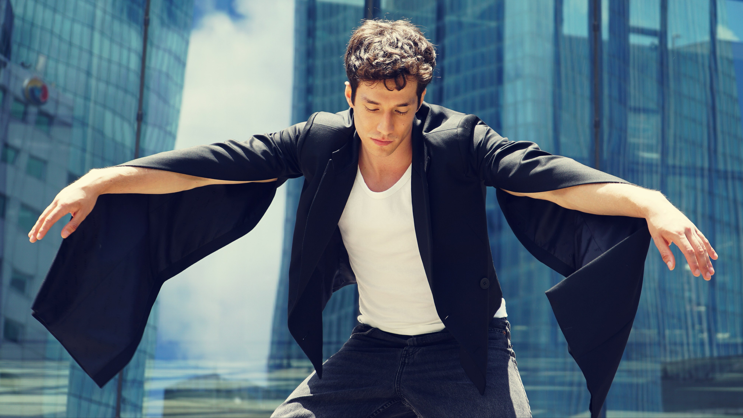 Portfolio of Fashion Photographer in Istanbul & Dubai — Sergio Maiis. Sergio Maiis — Fashion Photographer in Istanbul | Editorial & Lifestyle Photographer