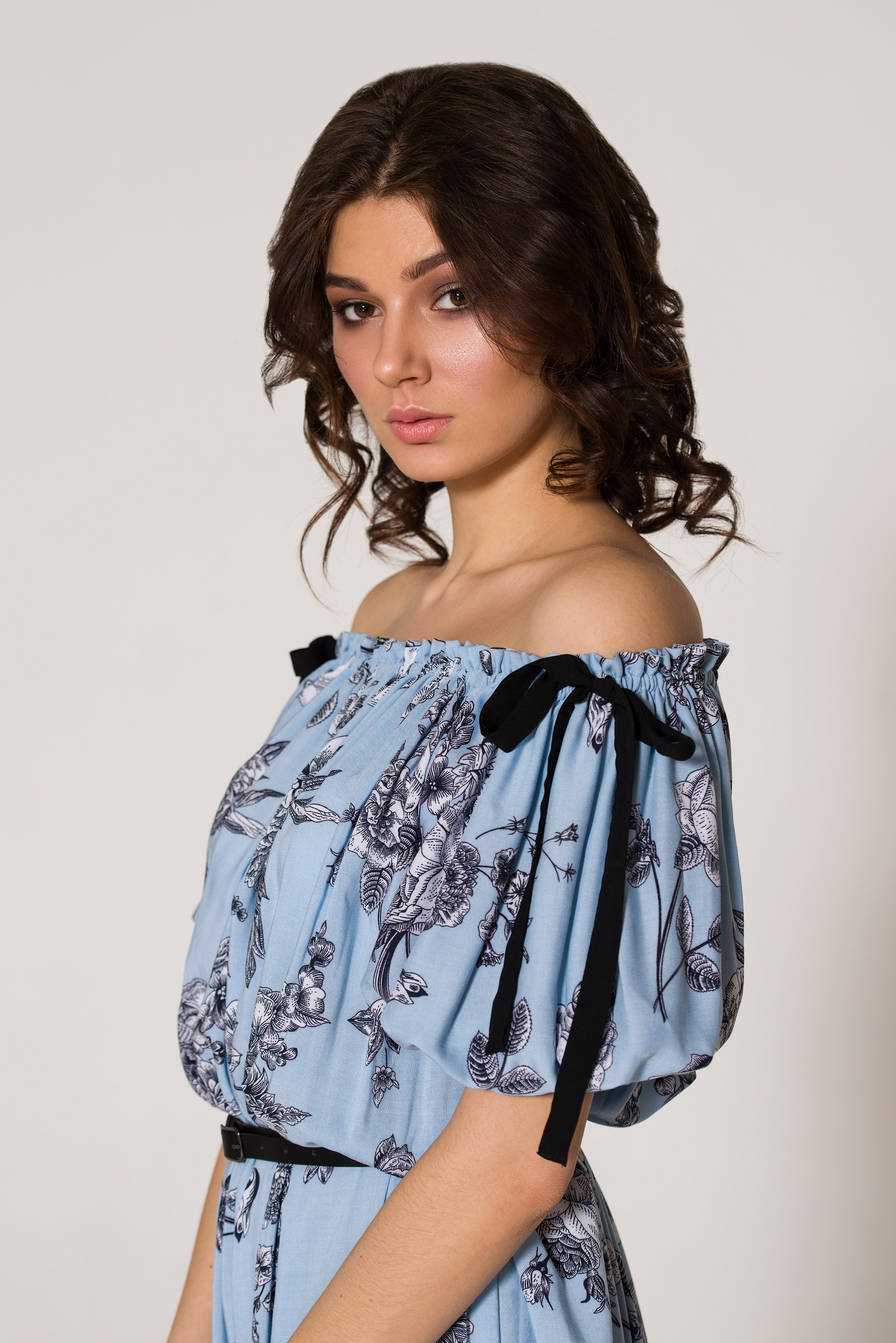 Фотосессия в стиле фэшн и гламур в Москве: профессиональный подход и яркие образы. Арт фотограф в Москве Леонид Маркачев. Женский портрет, будуар, фэшн, арт-ню