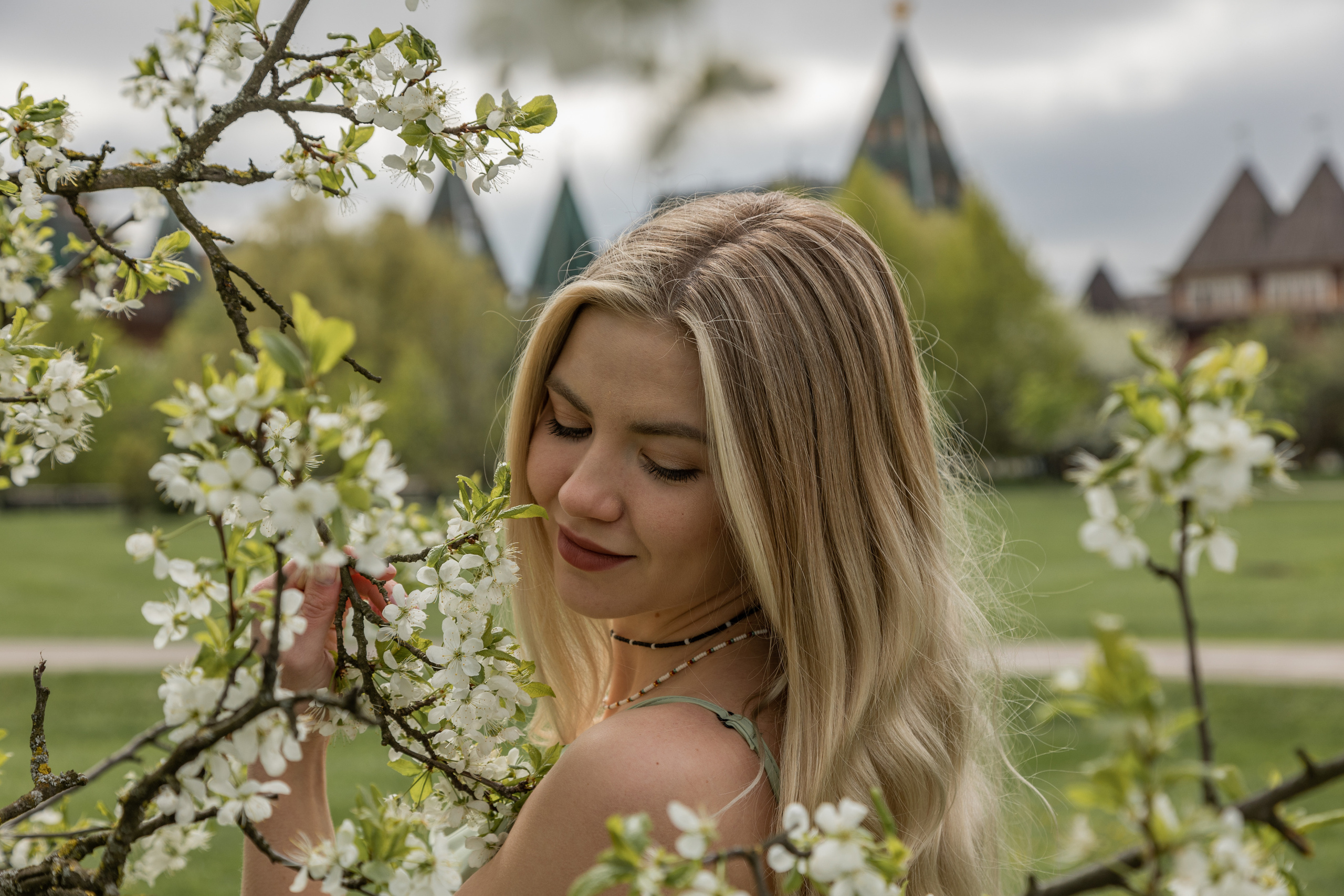 Прогулка в парке Коломенское для Марии. Портретный фотограф в Москве Екатерина Богдасарова