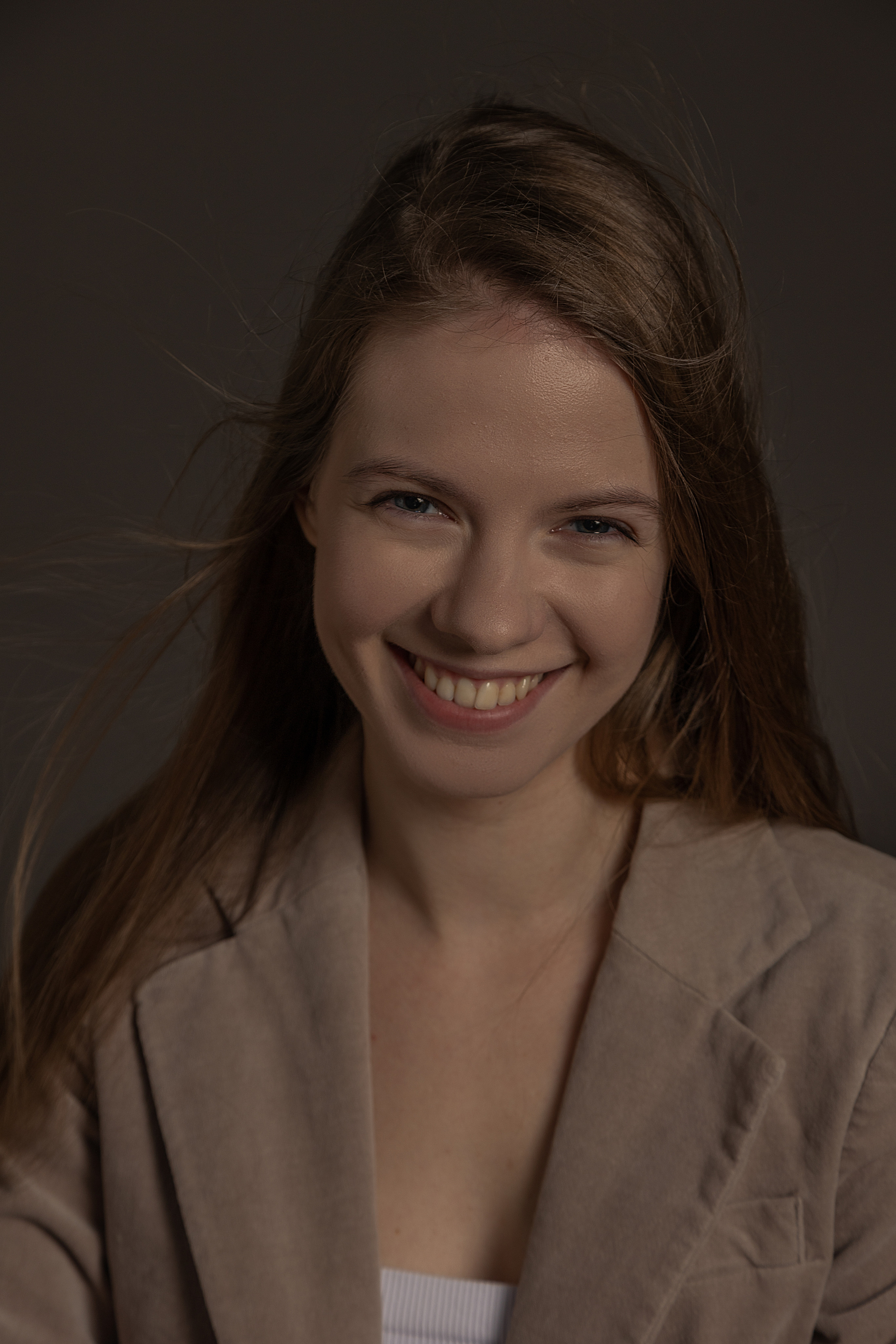 Актриса театра и кино Настя Белова. Портретный фотограф в Москве Екатерина Богдасарова