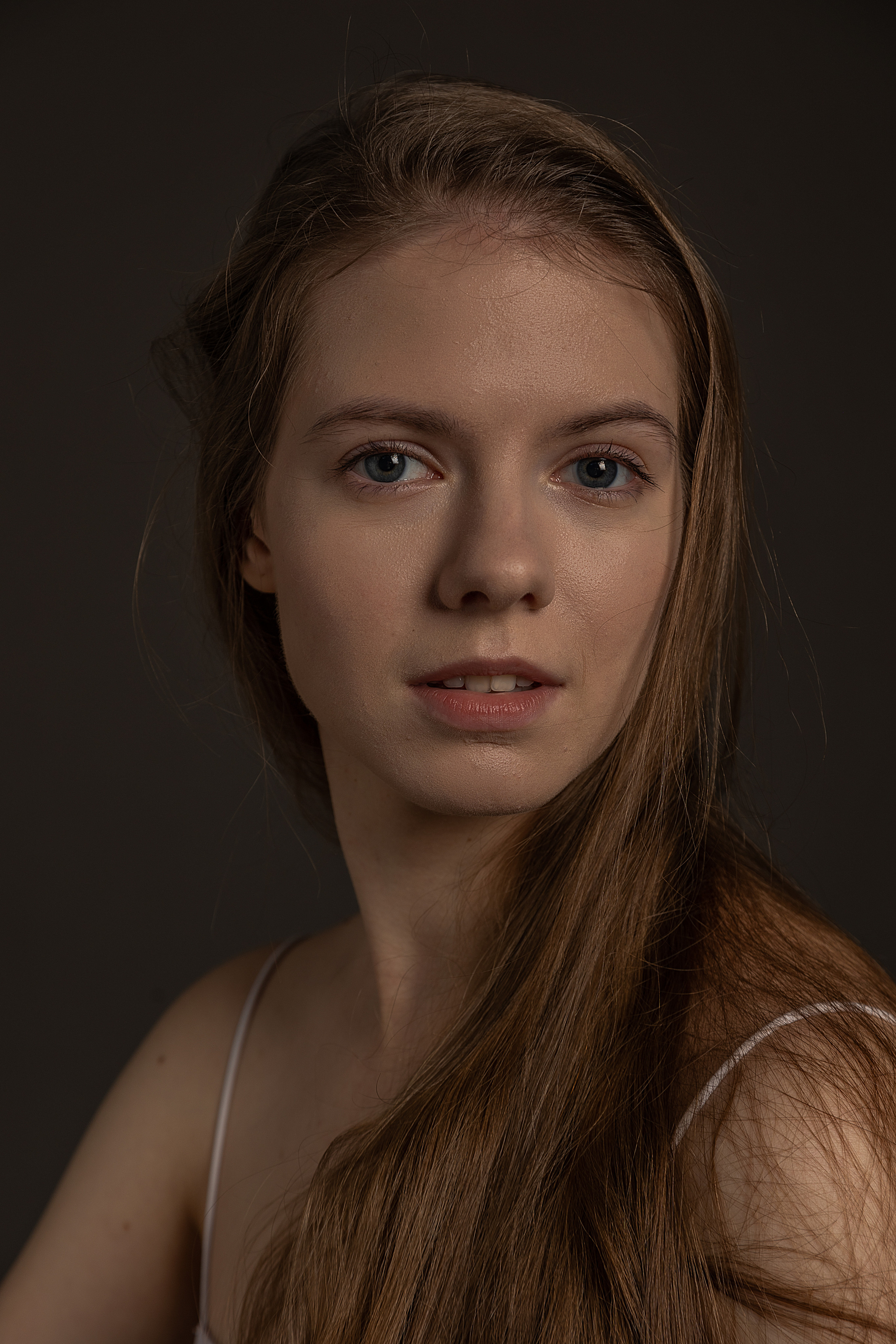 Актриса театра и кино Настя Белова. Портретный фотограф в Москве Екатерина Богдасарова