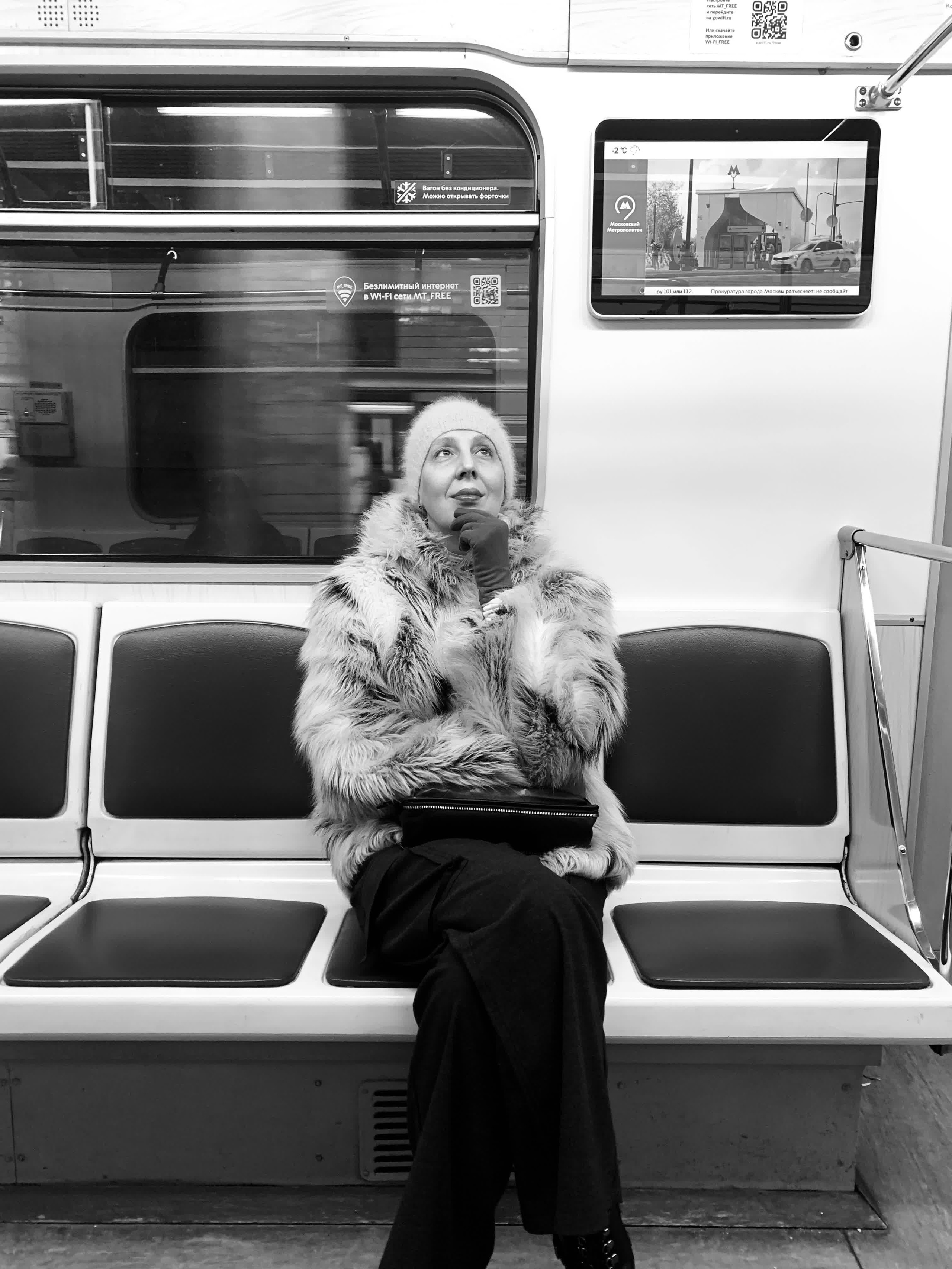 Метро. Photographer Pavel Romashchenko