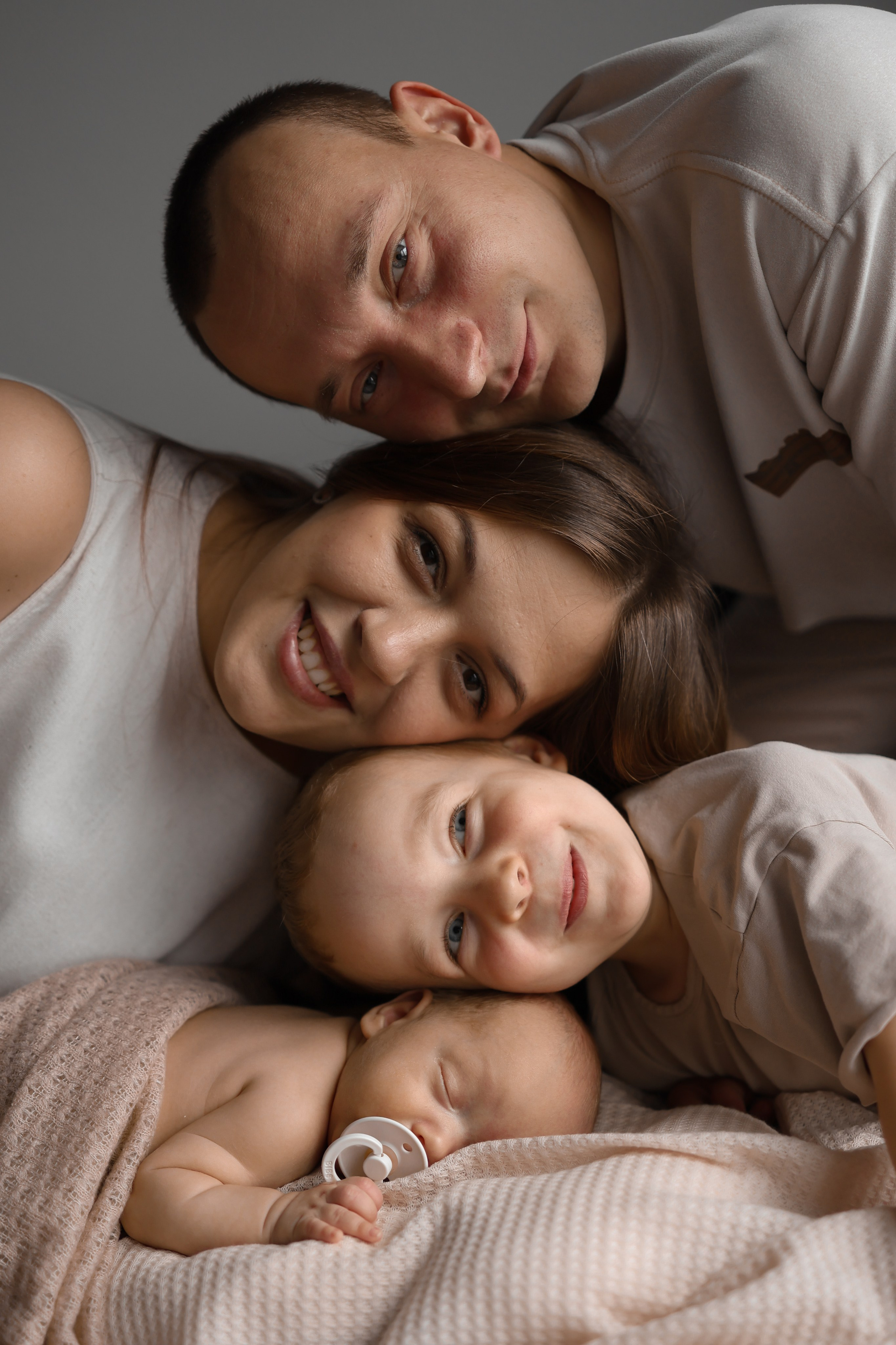 Фотосессия Федора. Фотограф новорожденных в Москве и Московской области Наталья Збиглей