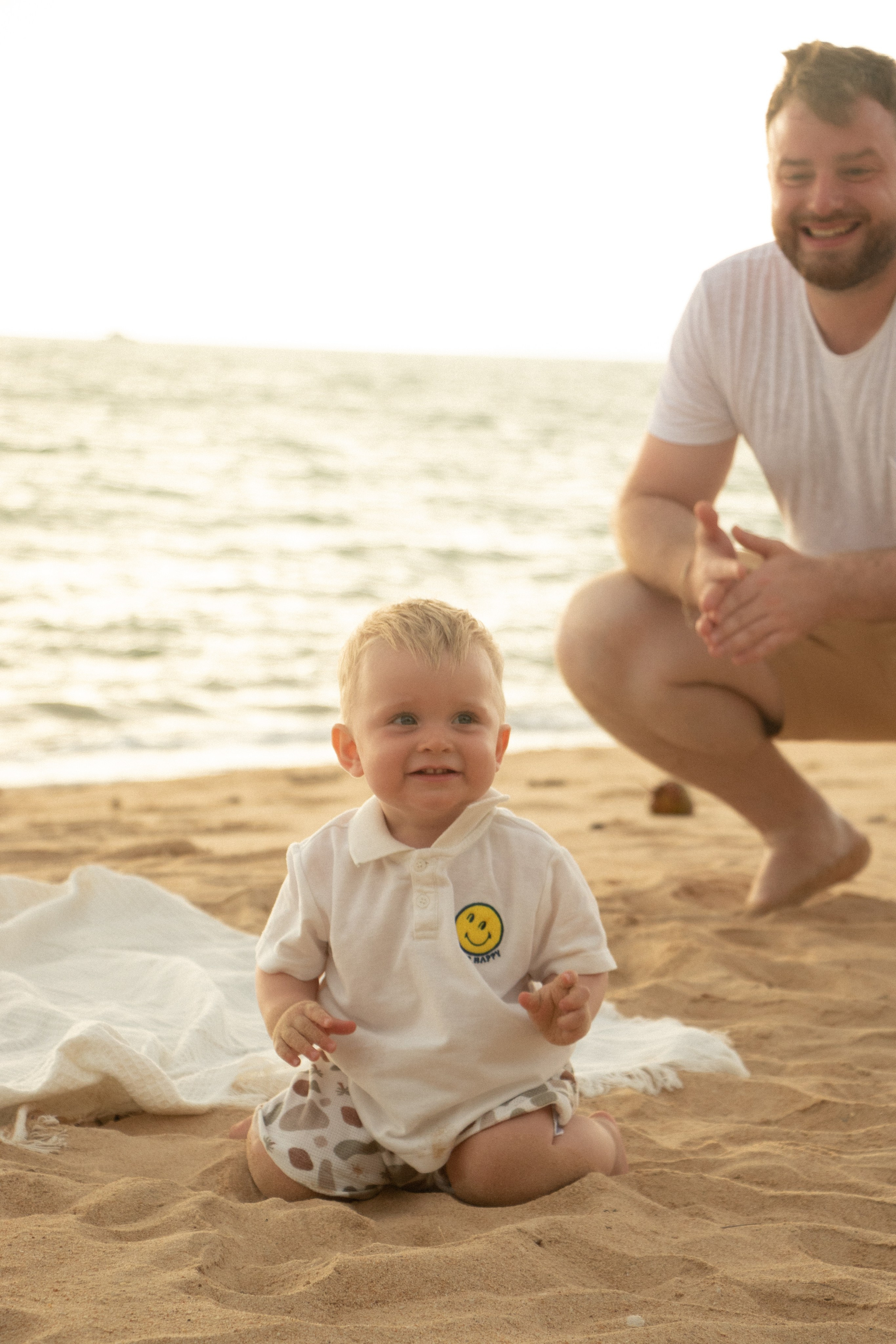 Alena’s family. Portrait photographer in Thailand