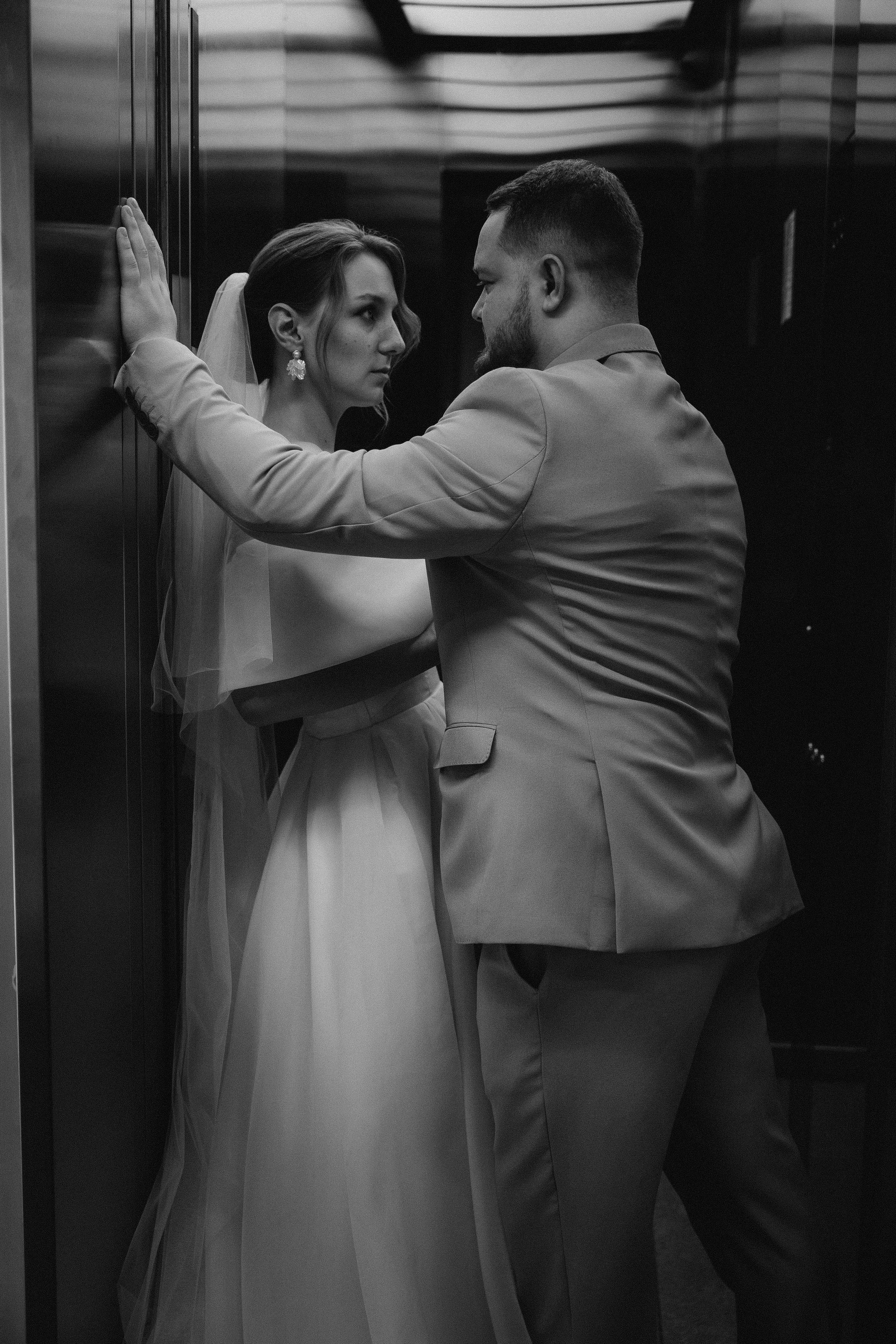 Утро невесты и свадебная фотосессия на теплоходе по Москве-реке