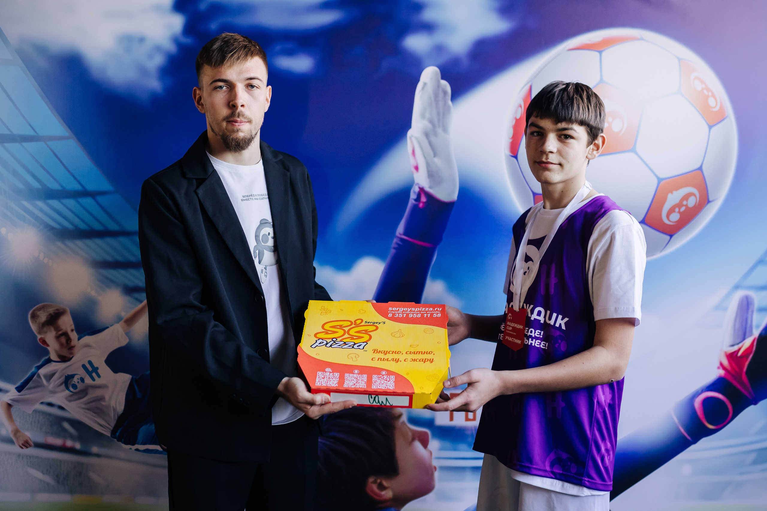 Турнир по футболу среди команд школ-интернатов Магнитогорска «Надеждик CUP» // 08.12.2024. Денис Прохоров Фотограф в г. Магнитогорск