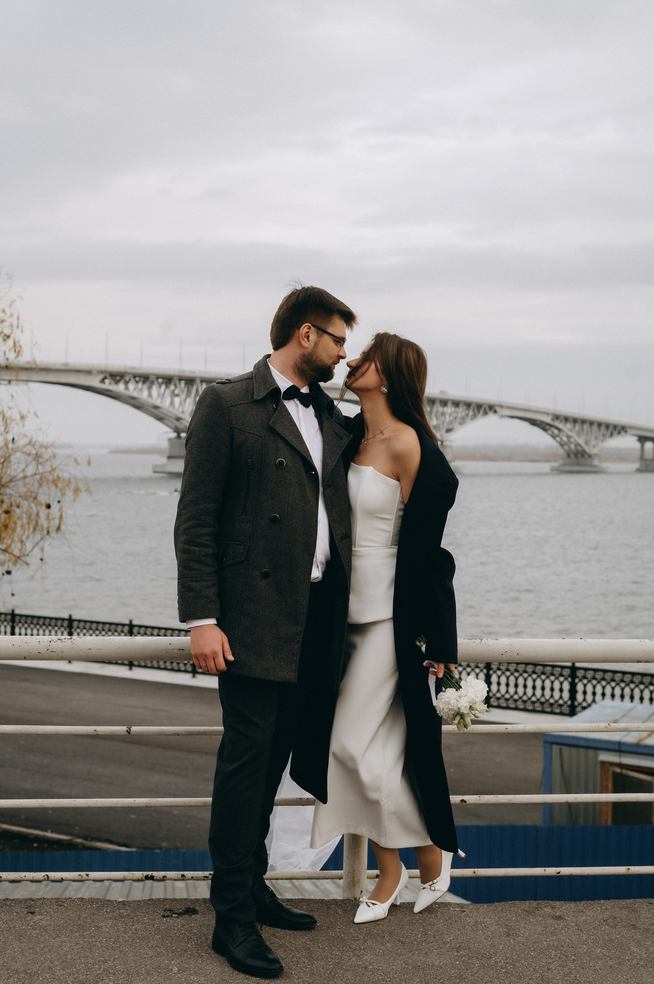 Дарья и Дмитрий — ноябрьская история. Фотограф Мария Стрелкова