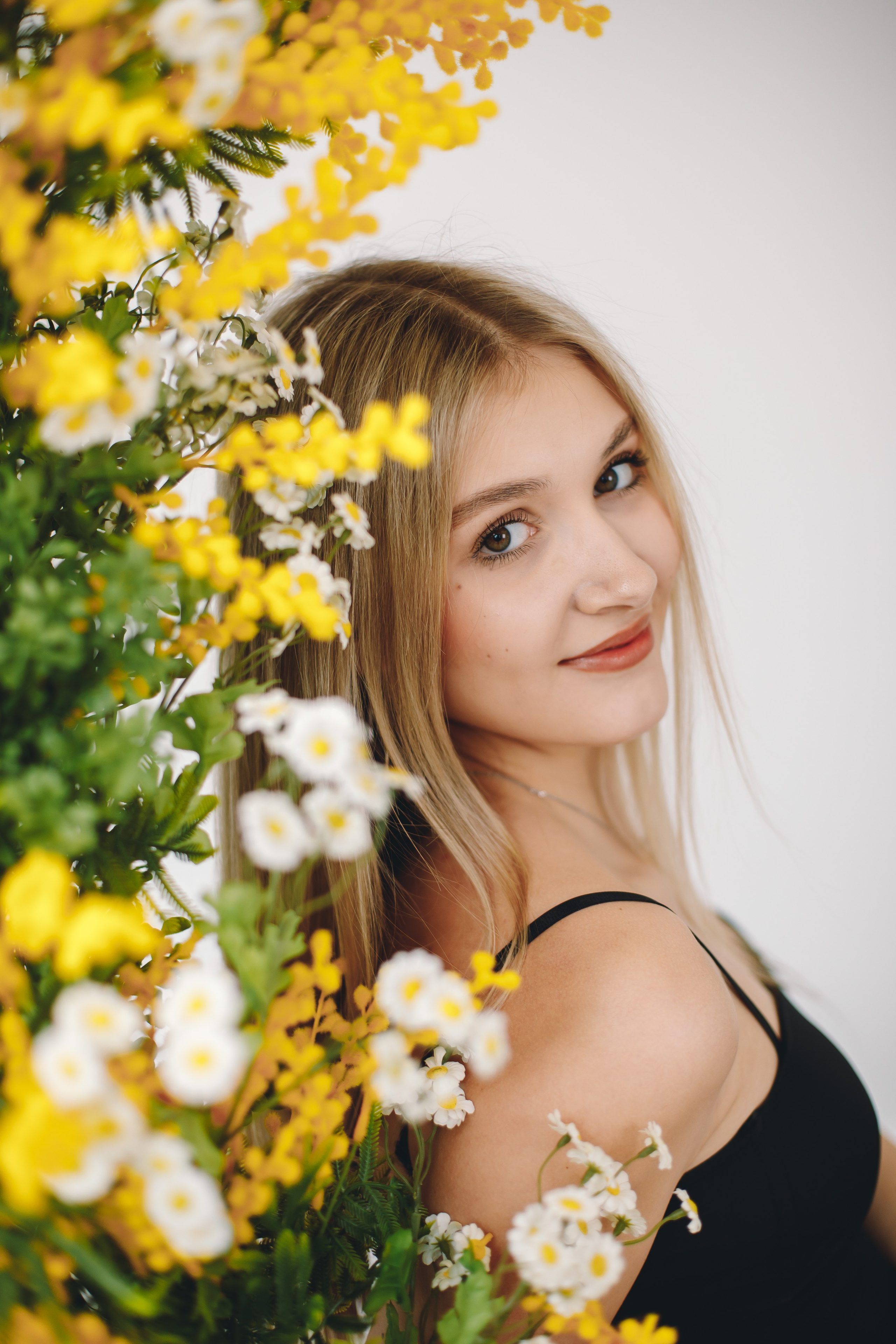 Мама и дочки. Фотограф в Абакане Николай Окунев