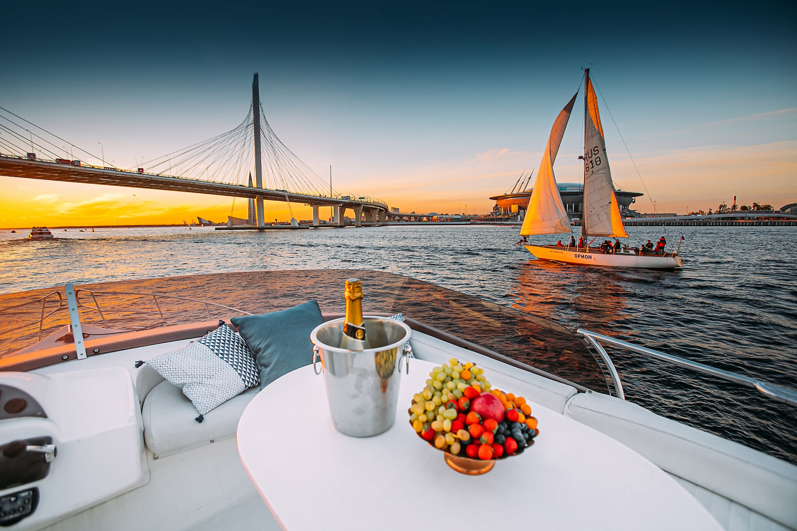 Яхта Rodman 44 Holiday. SPB Rent Boats|аренда катеров и теплоходов