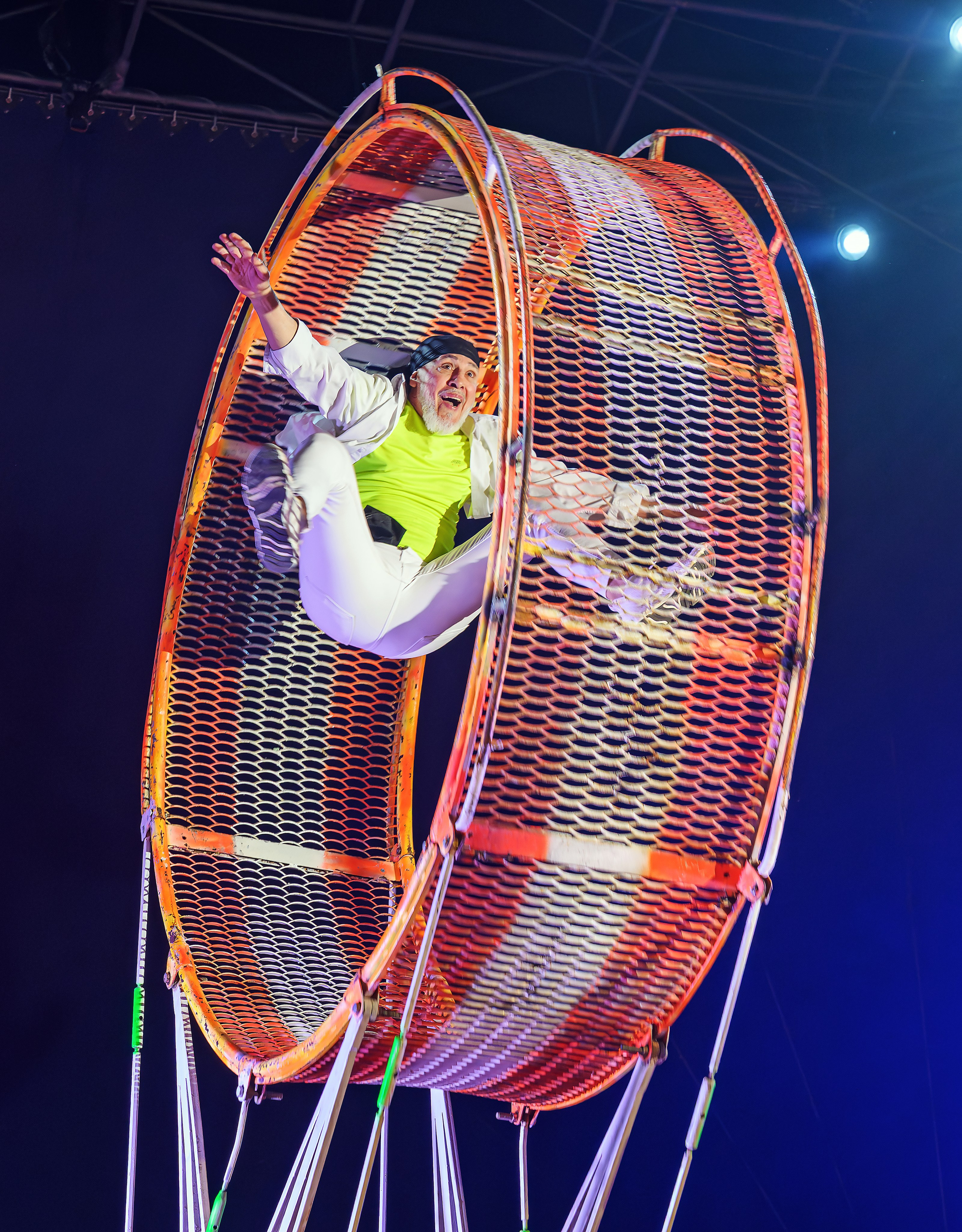 Международный цирк"HAPPY CIRCUS». Фотограф Андрей Пухов (Jazz)