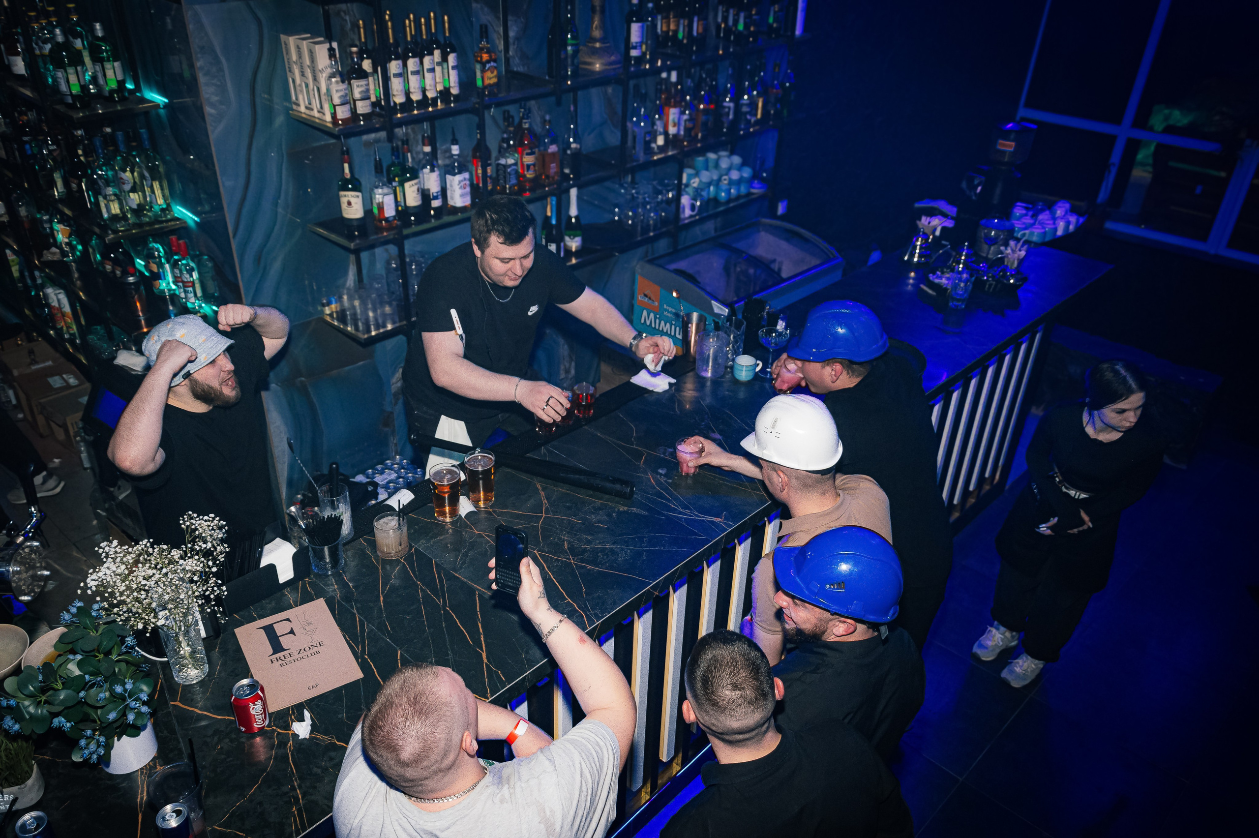 FreeZone night Club. Ларина Иванна фотограф в Донецке