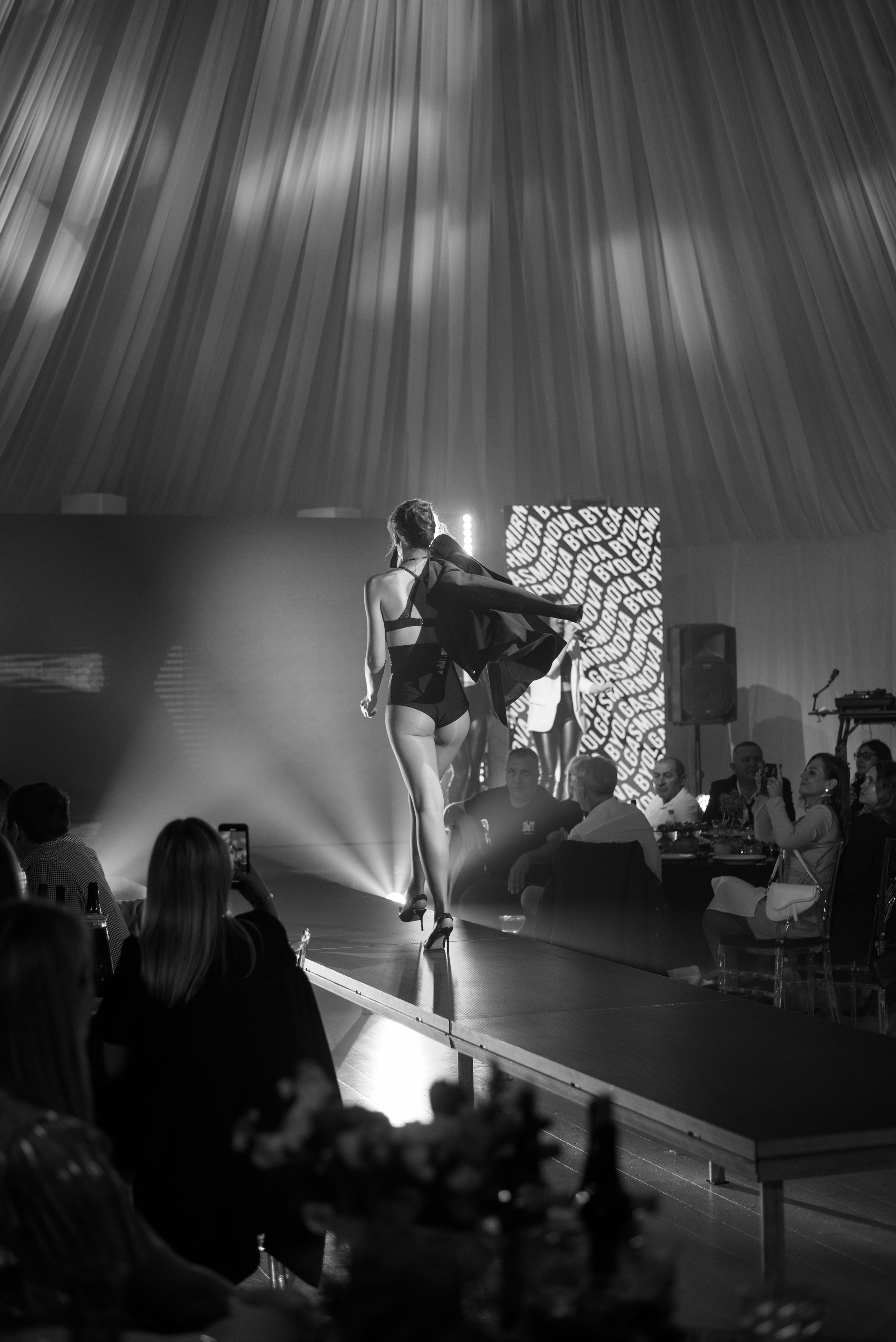 FASHION SHOW MUSE 2023. Свадебный и семейный фотограф Волгоград Ксения Афонина