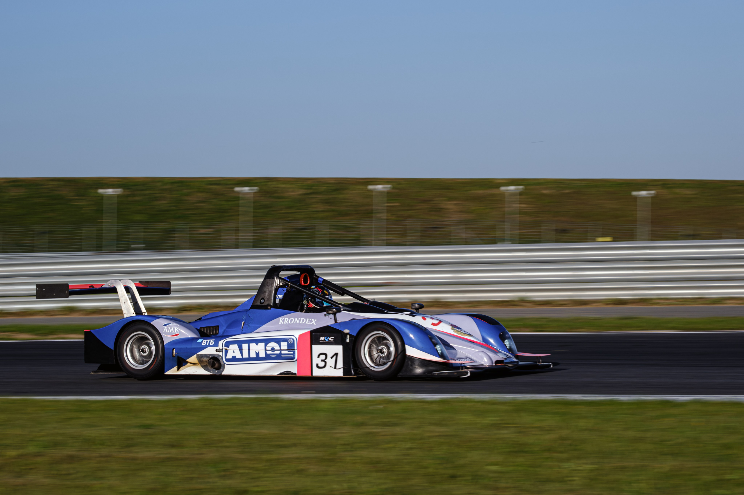 Российская серия гонок на выносливость. Авто и мотоспорт — фотограф Антон Медведев iCoguar